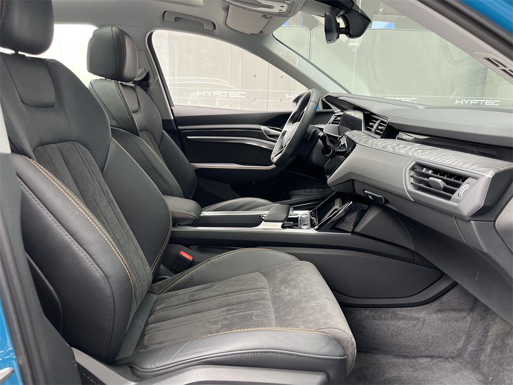 Audi e-tron 2023 #12 Audi e-tron 2023 car image #12