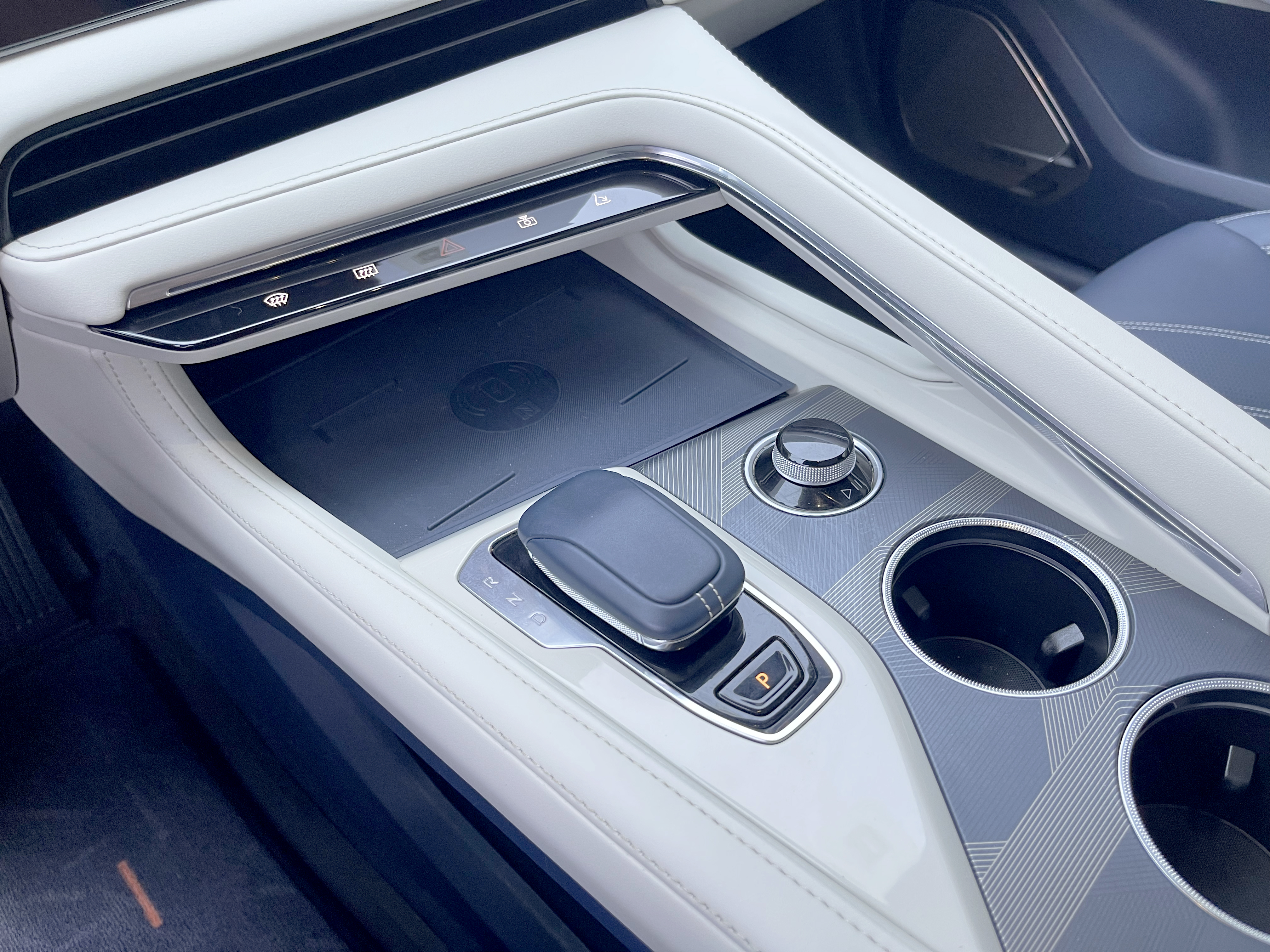 极氪 极氪001 2022 汽车图片 #12