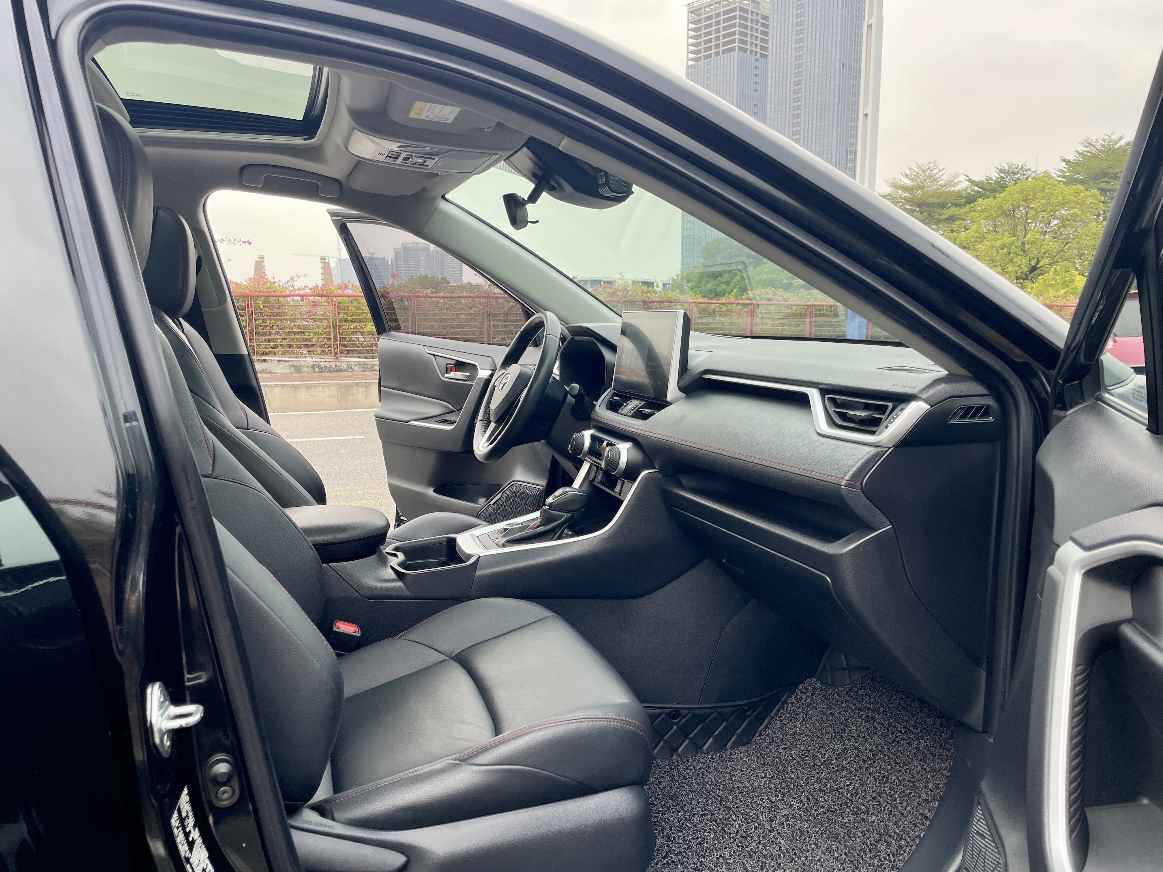 Toyota Wildlander New Energy 2021 #12 Toyota Wildlander New Energy 2021 car image #12