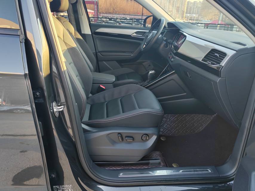 Volkswagen Tayron 2021 immagine di auto #12