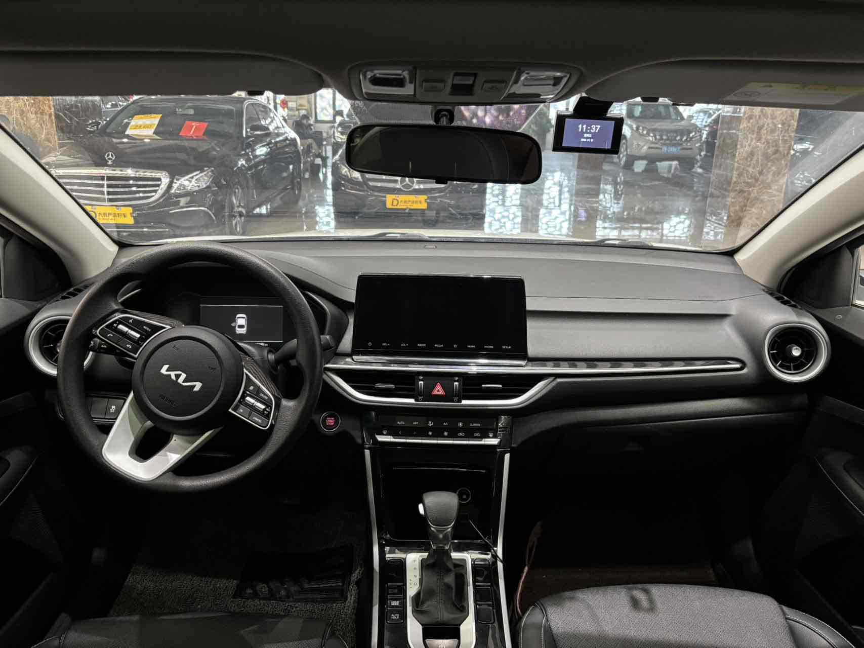 起亚 起亚K3 2021 汽车图片 #12