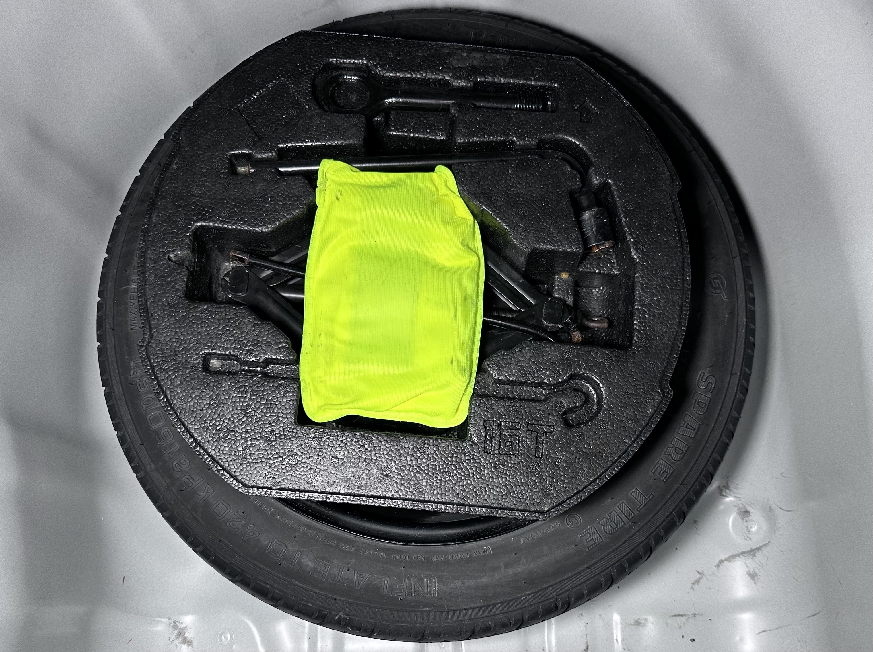 起亚 起亚K3 2023 汽车图片 #12