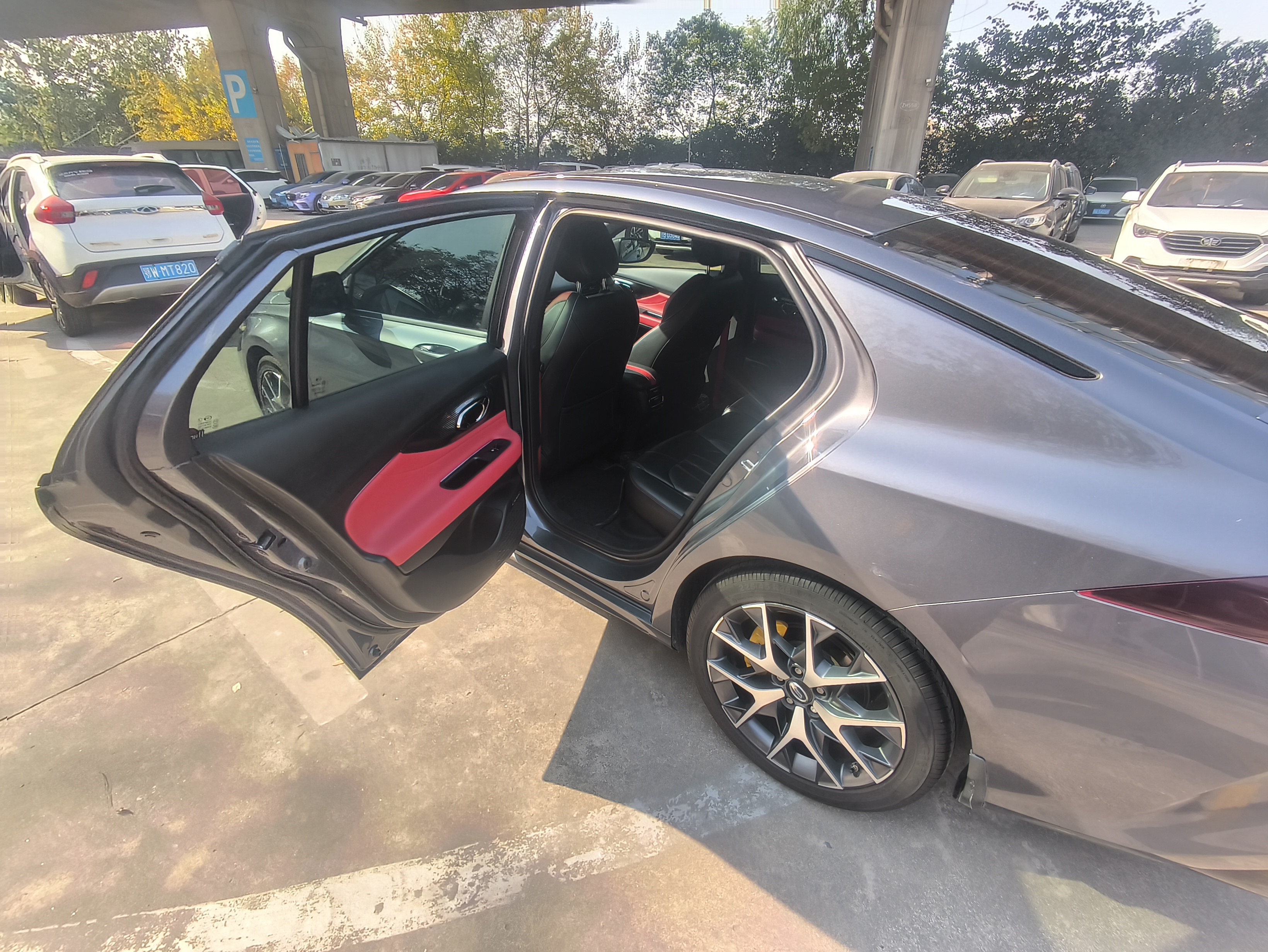 GAC Trumpchi Empow 2021 #12 GAC Trumpchi Empow 2021 car image #12