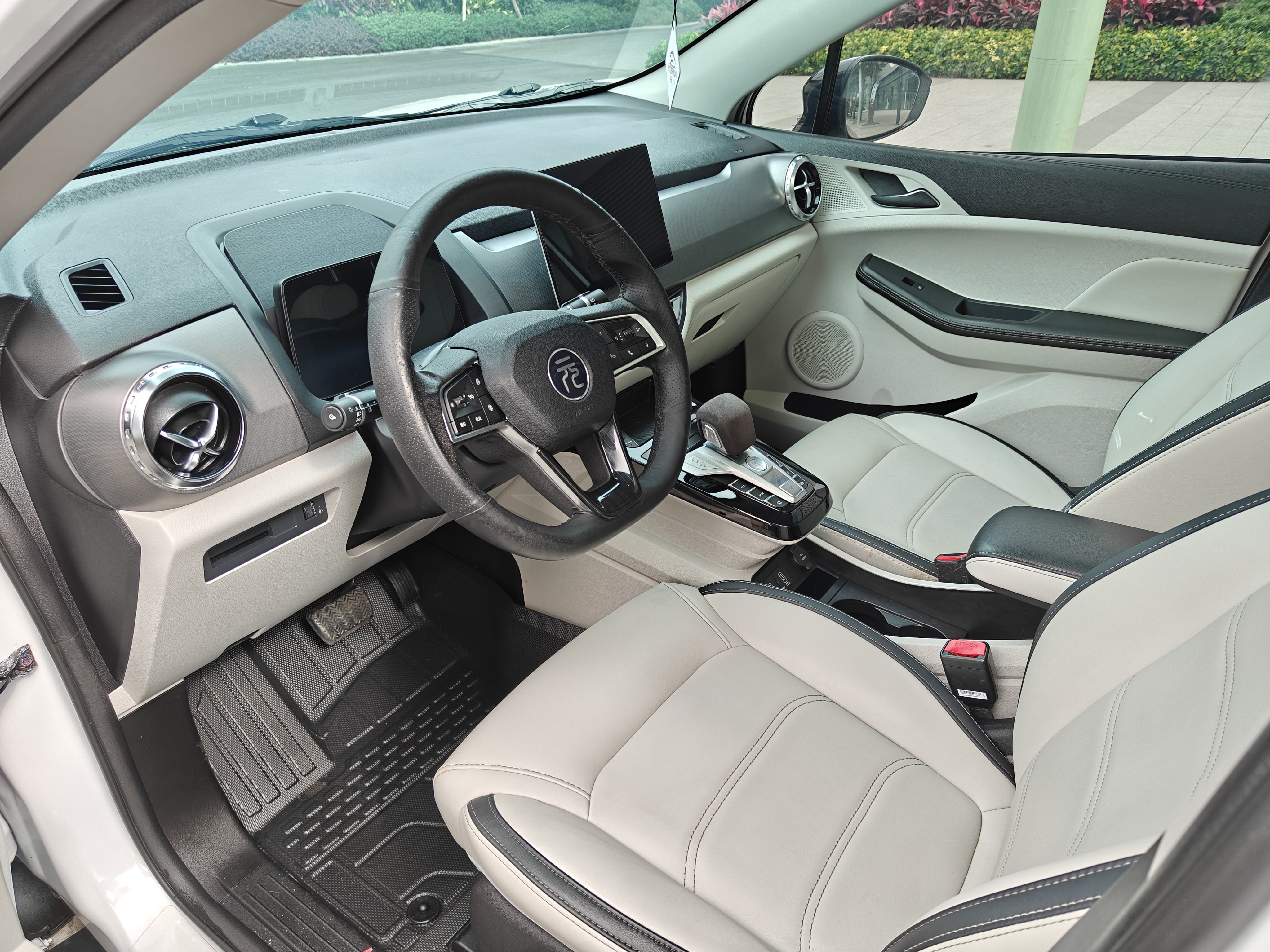 BYD Yuan Pro 2021 #12 BYD Yuan Pro 2021 car image #12