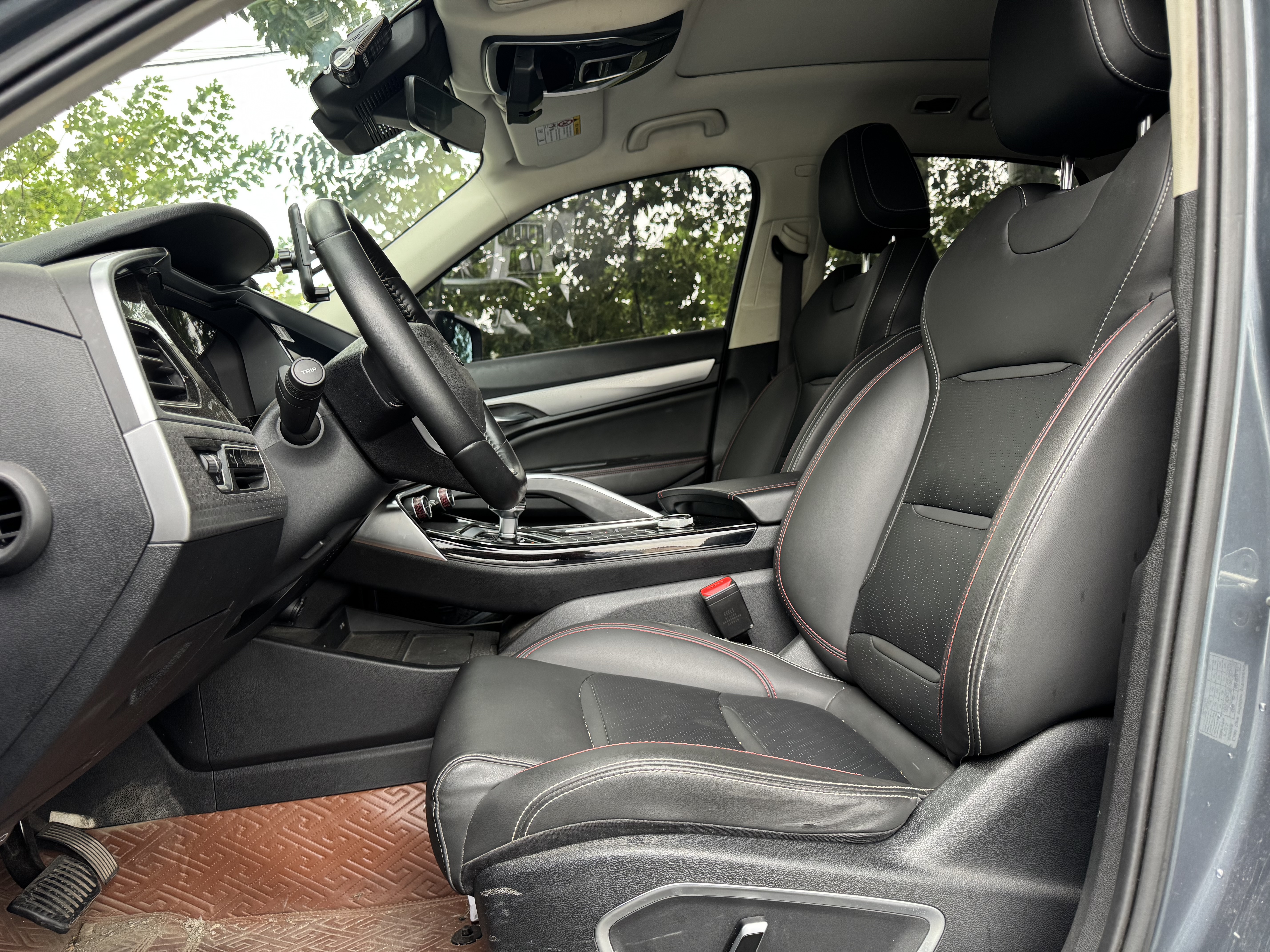 GEELY Tugella S 2021 #12 GEELY Tugella S 2021 car image #12