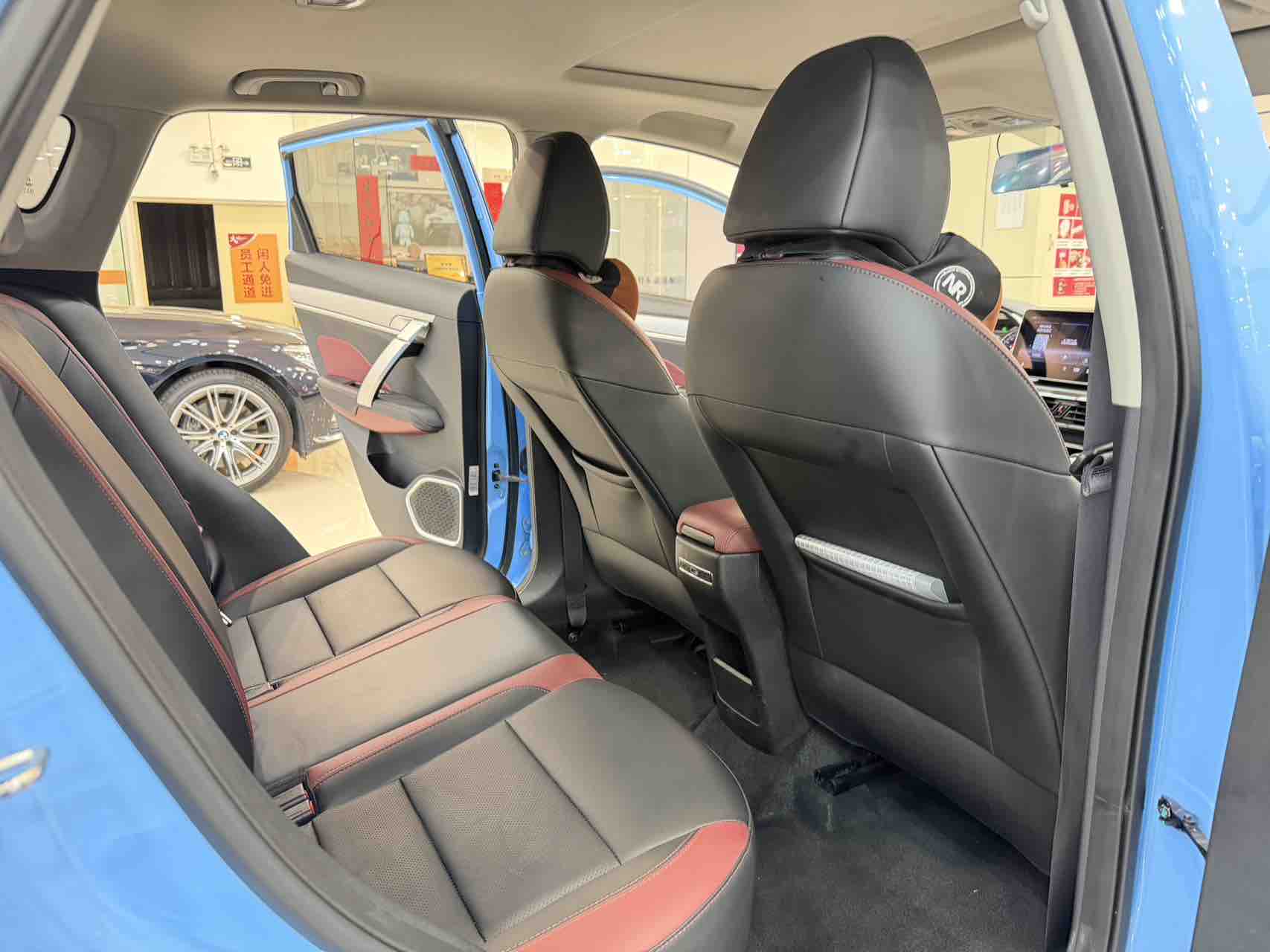 GEELY Coolray 2022 #12 GEELY Coolray 2022 car image #12