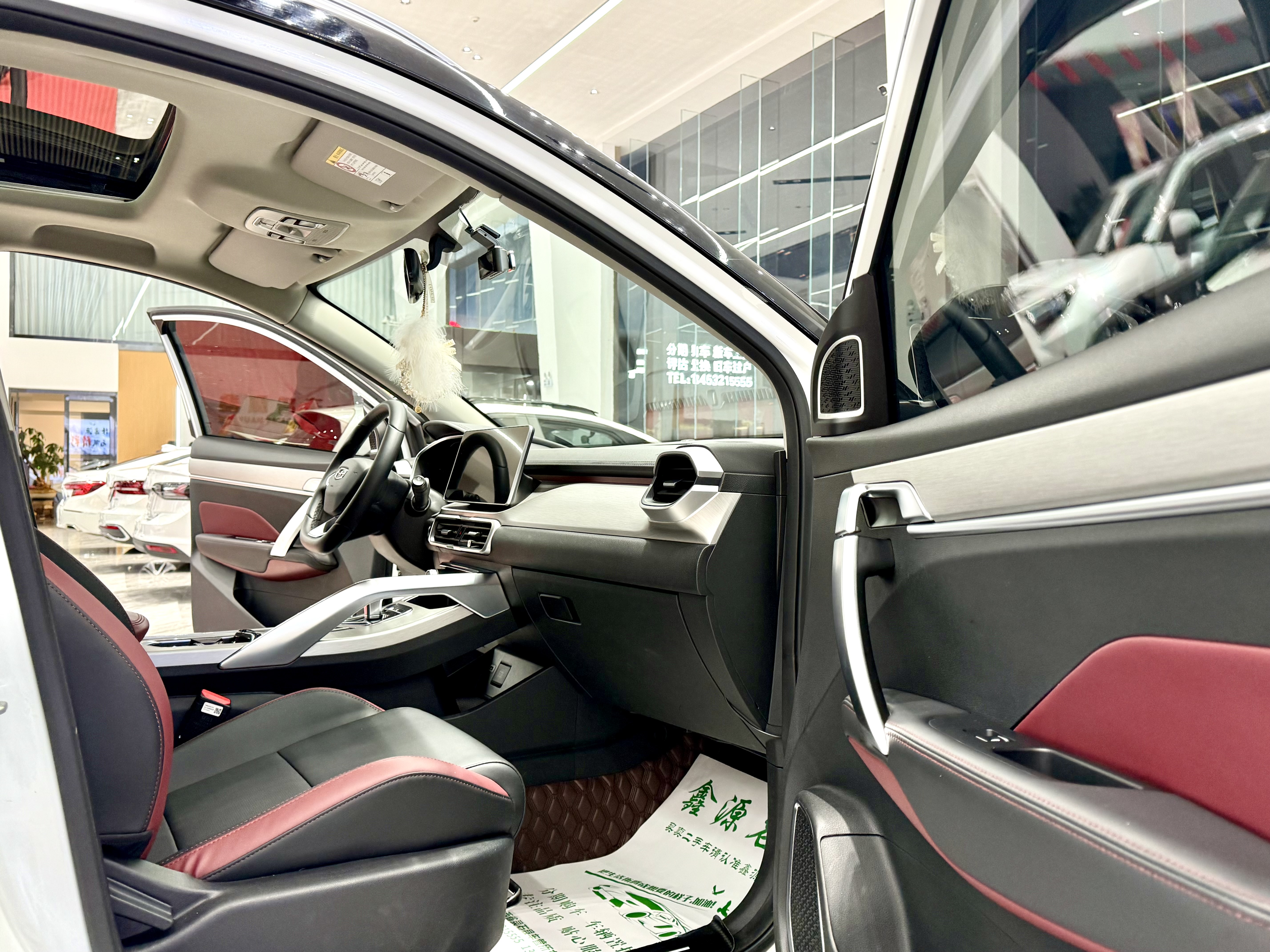 GEELY Coolray 2022 #12 GEELY Coolray 2022 car image #12