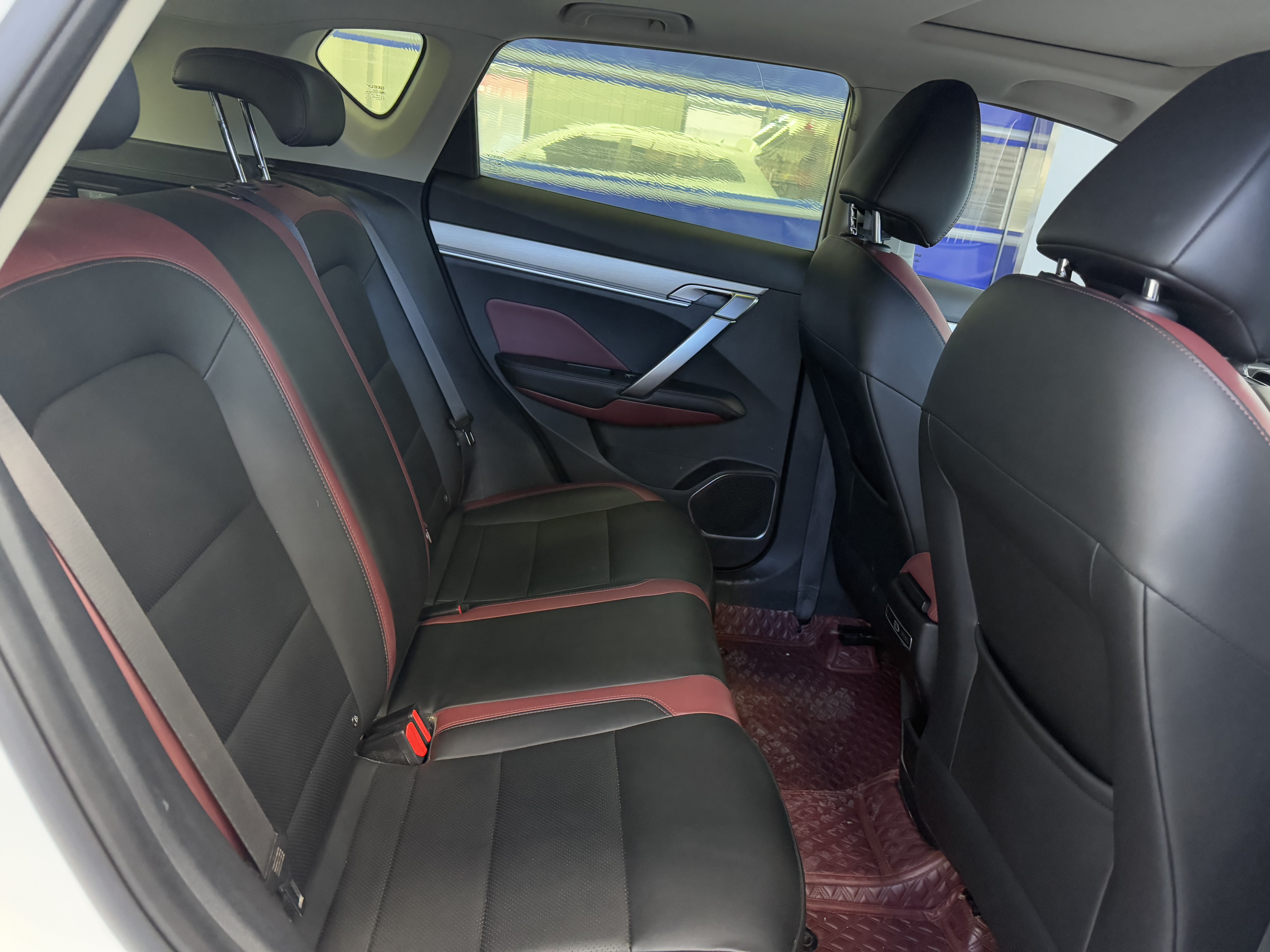 GEELY Coolray 2022 #12 GEELY Coolray 2022 car image #12