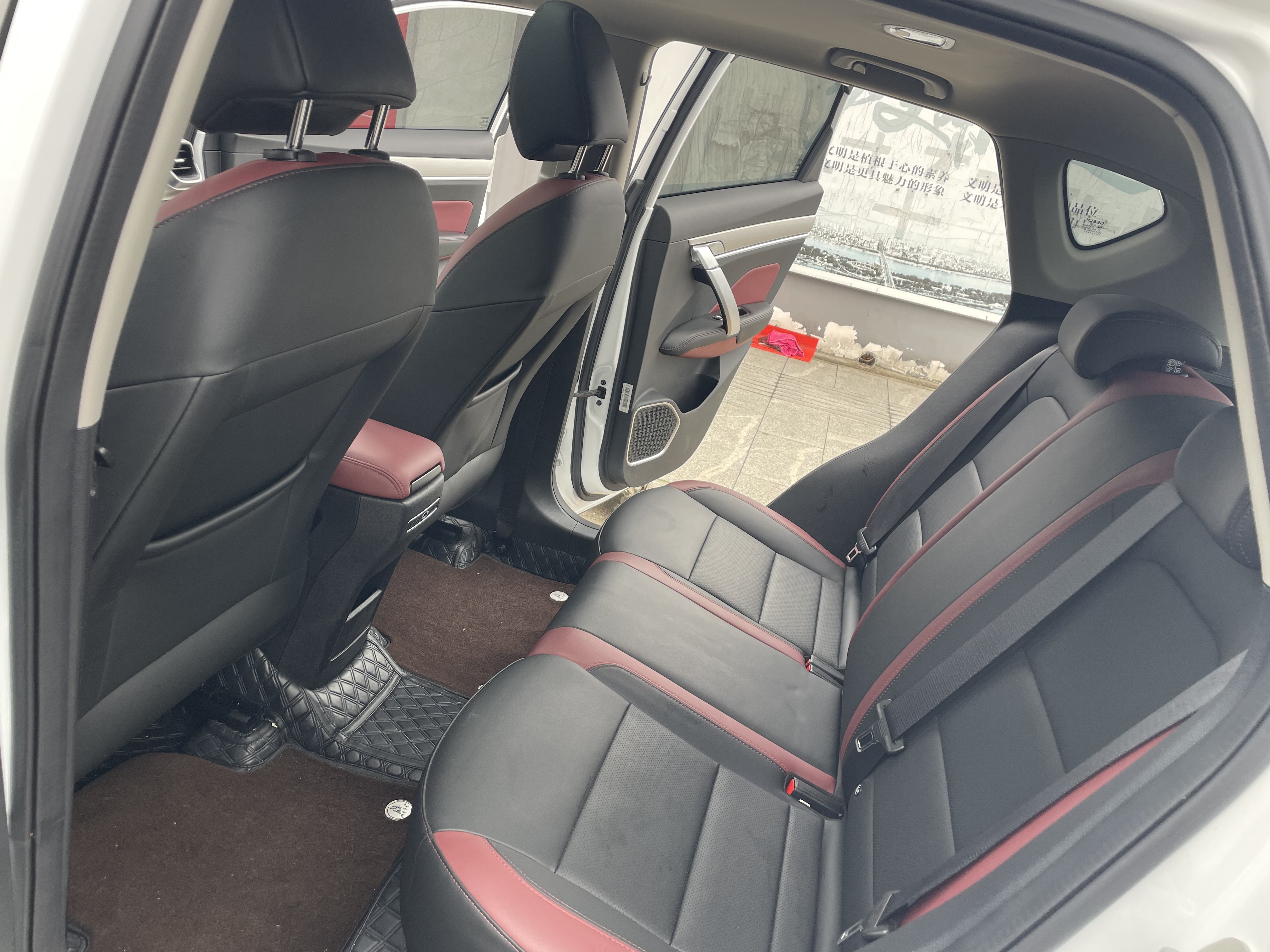 GEELY Coolray 2022 #12 GEELY Coolray 2022 car image #12