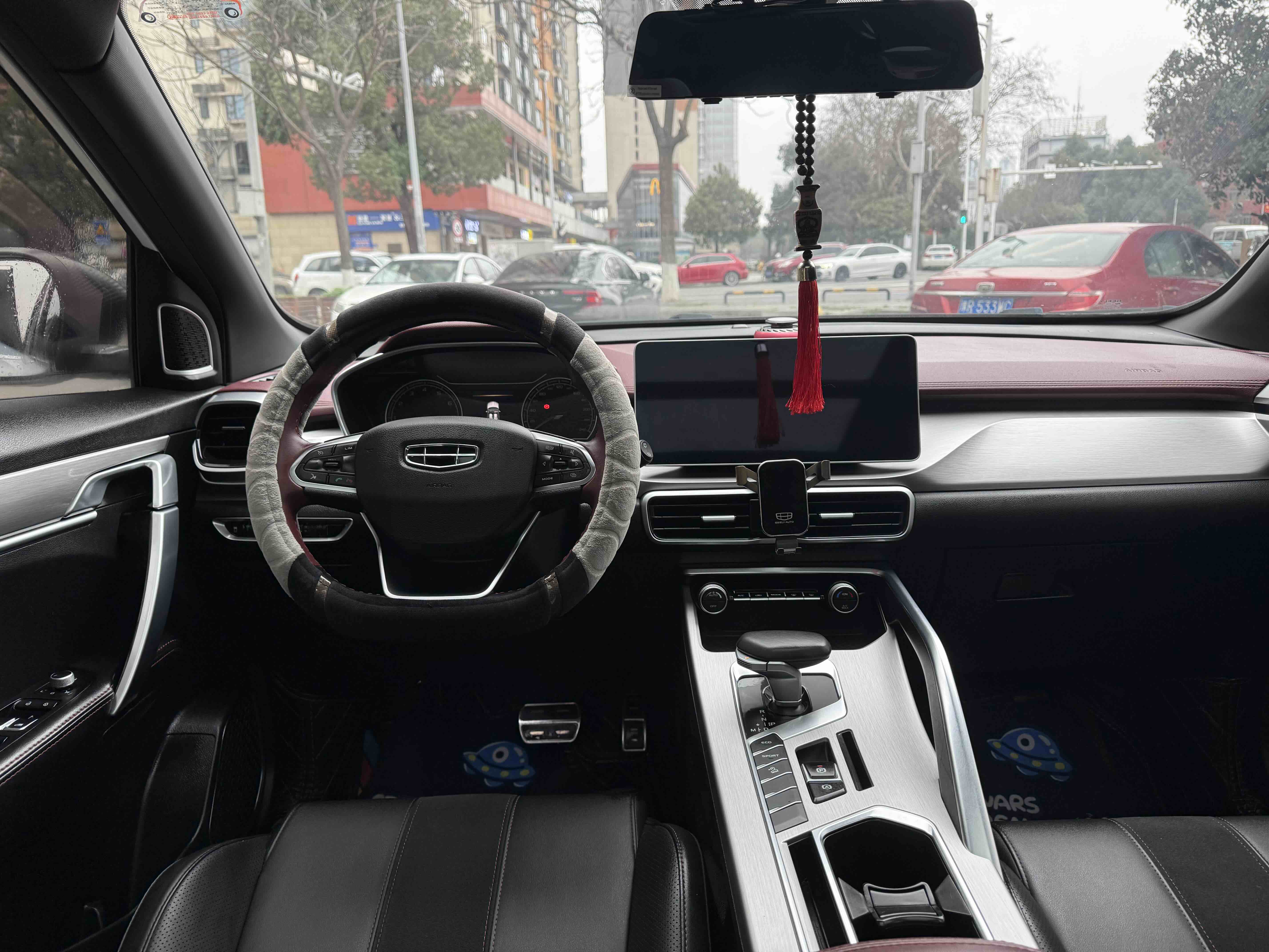 GEELY Coolray 2021 #12 GEELY Coolray 2021 car image #12