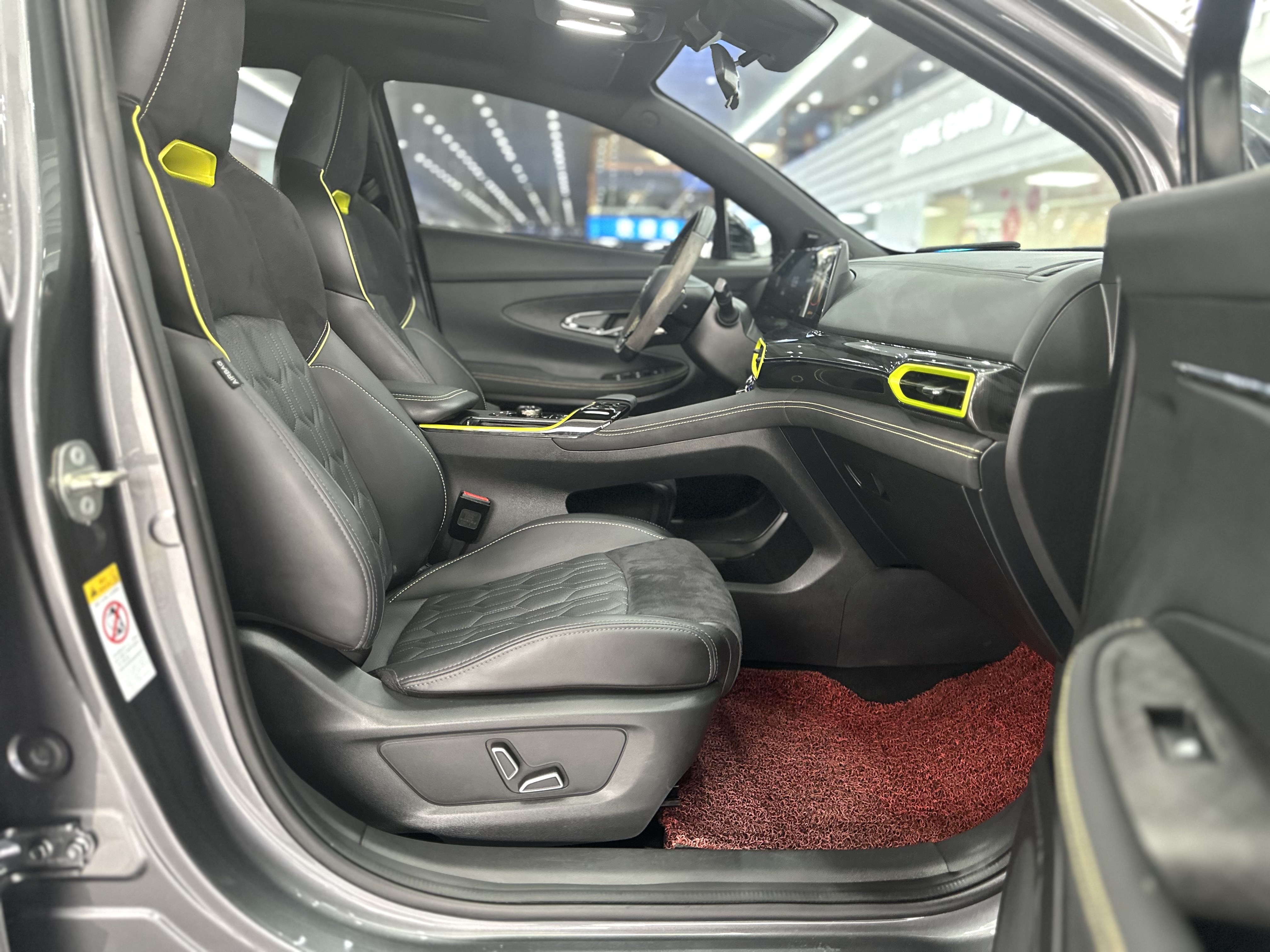 Changan UNI-T 2021 car image #12