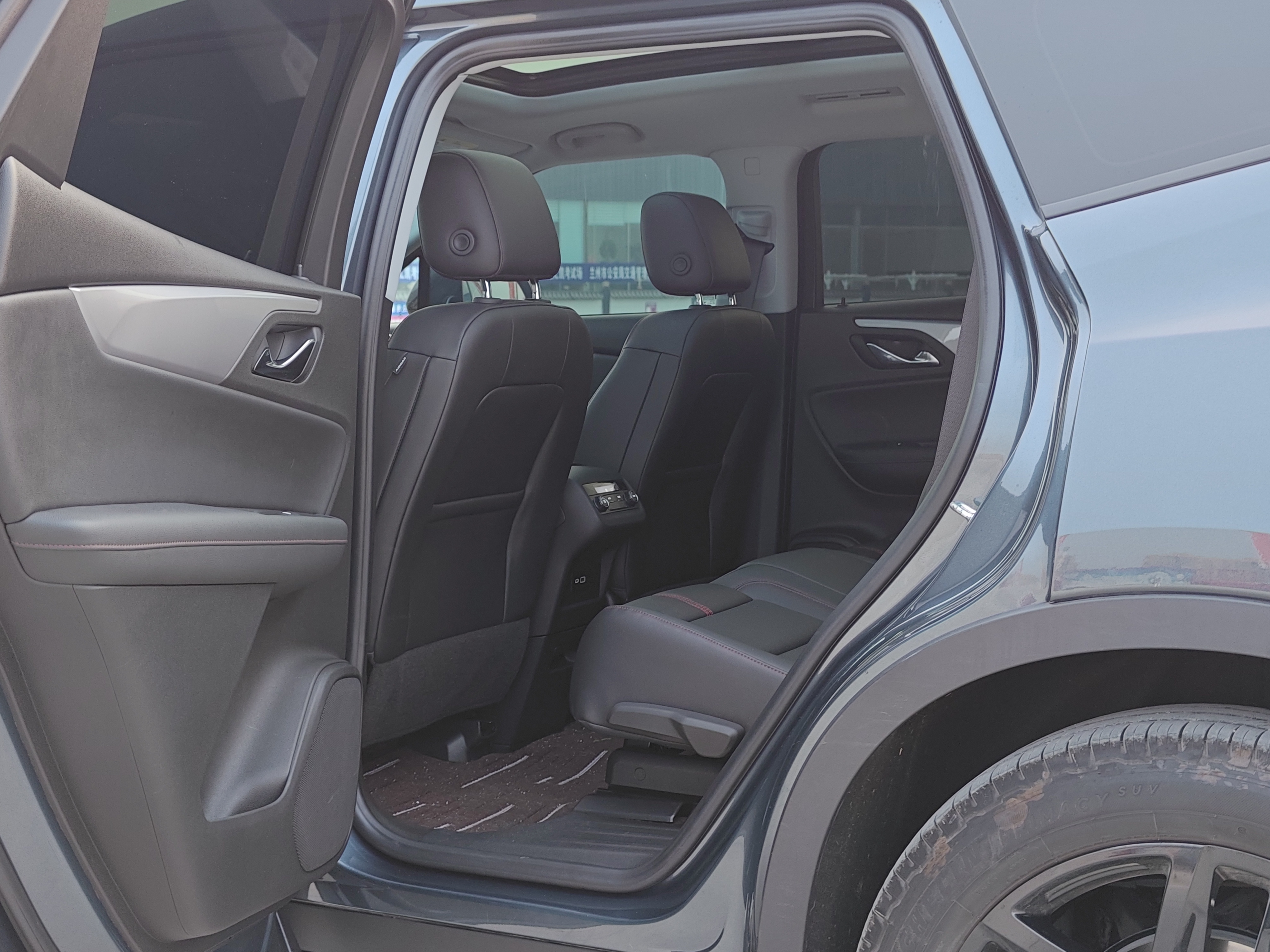 Chevrolet Blazer 2023 #12 Chevrolet Blazer 2023 car image #12