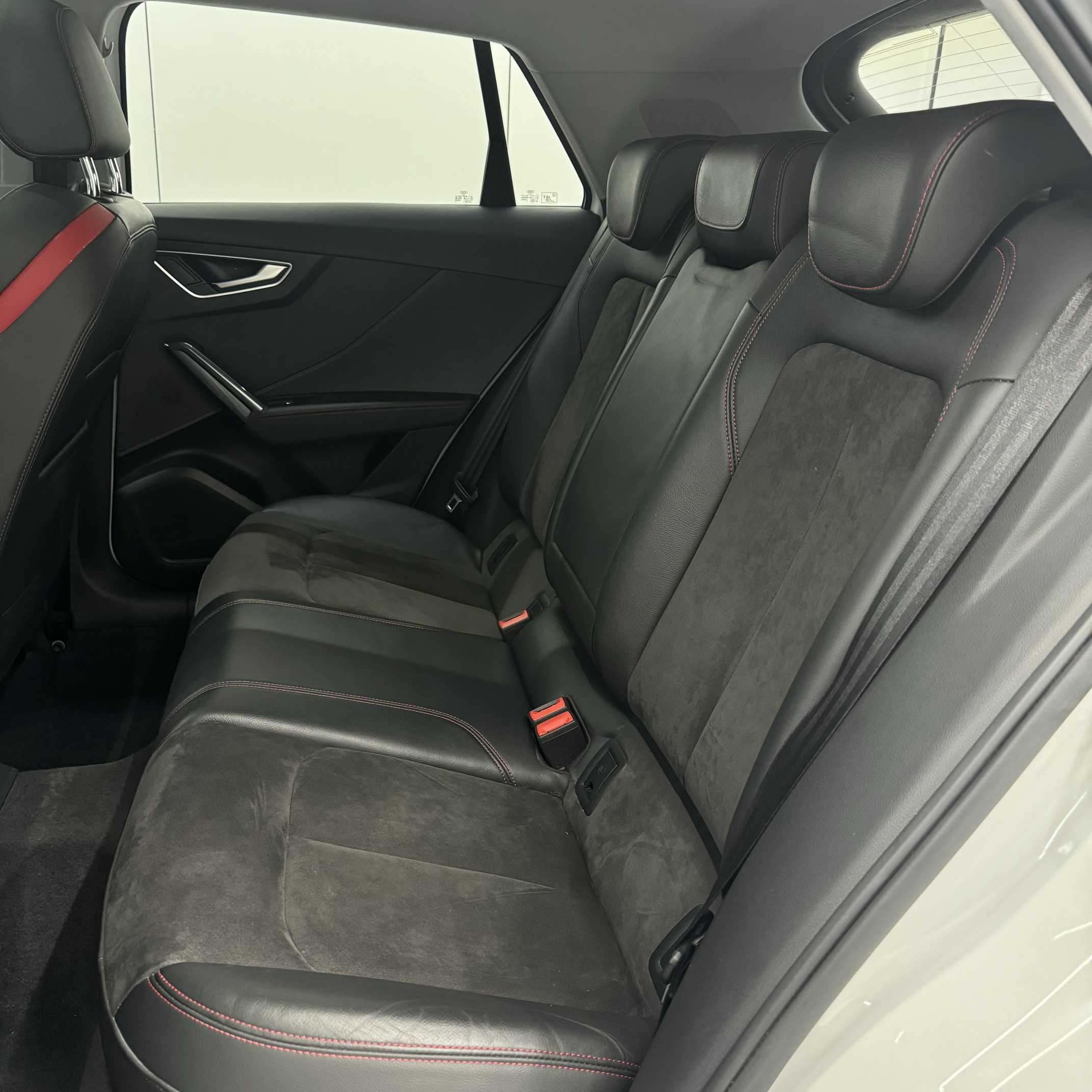 Q2L 2022 #12 Q2L 2022 car image #12