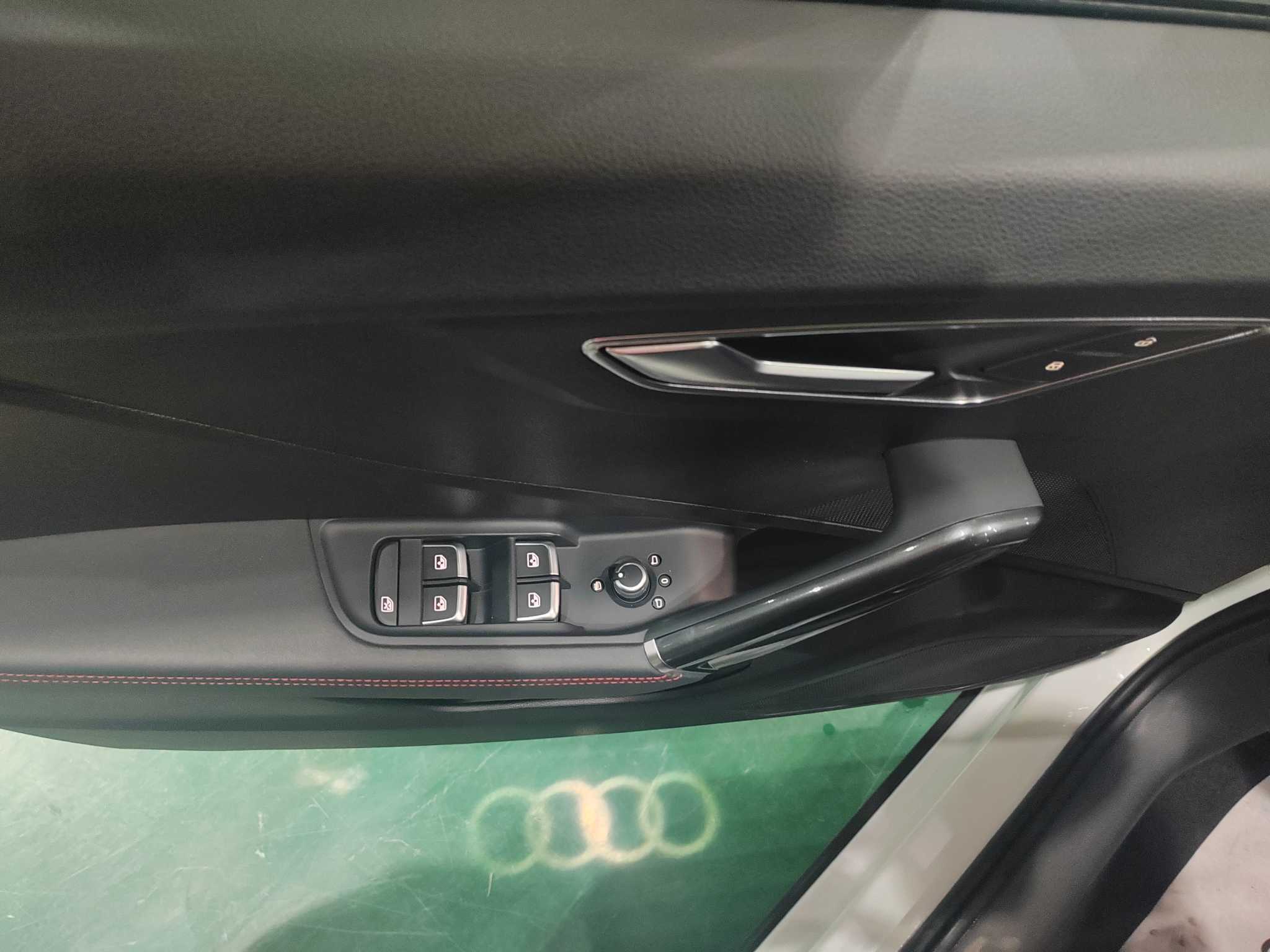 Q2L 2022 #12 Q2L 2022 car image #12