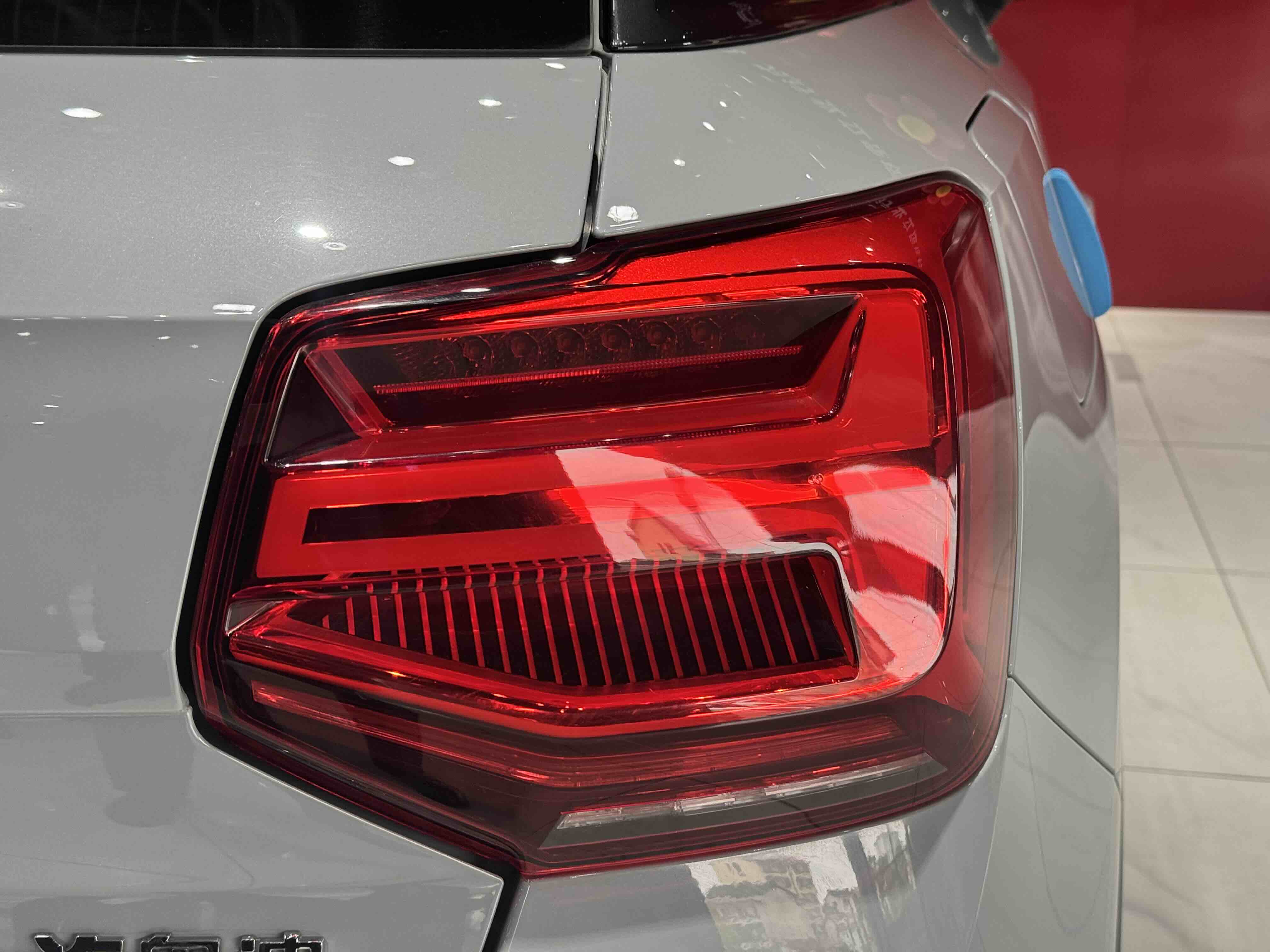 Audi Q2L 2022 imagen de coche #12