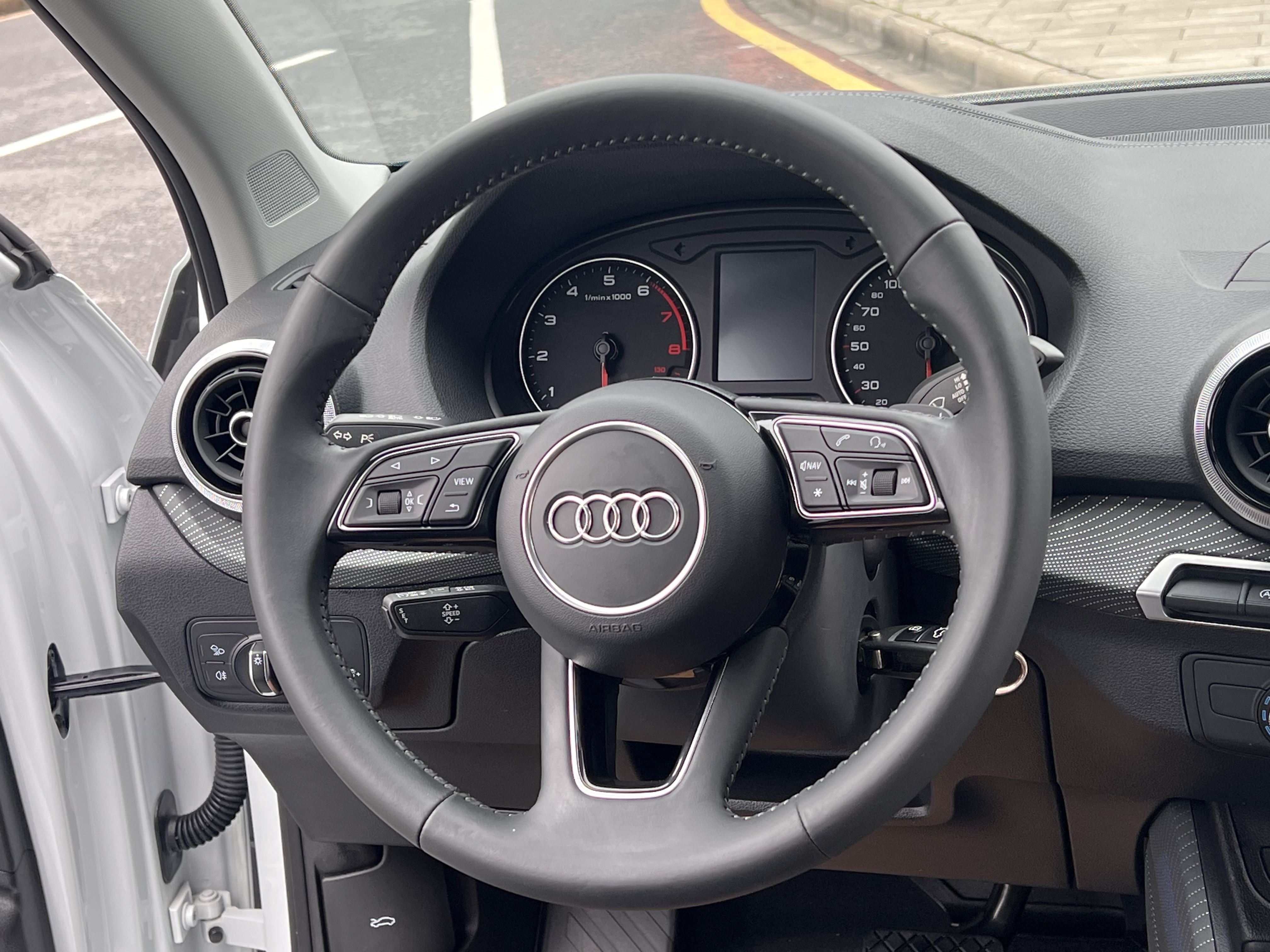 2022 #12 2022 immagine di auto #12