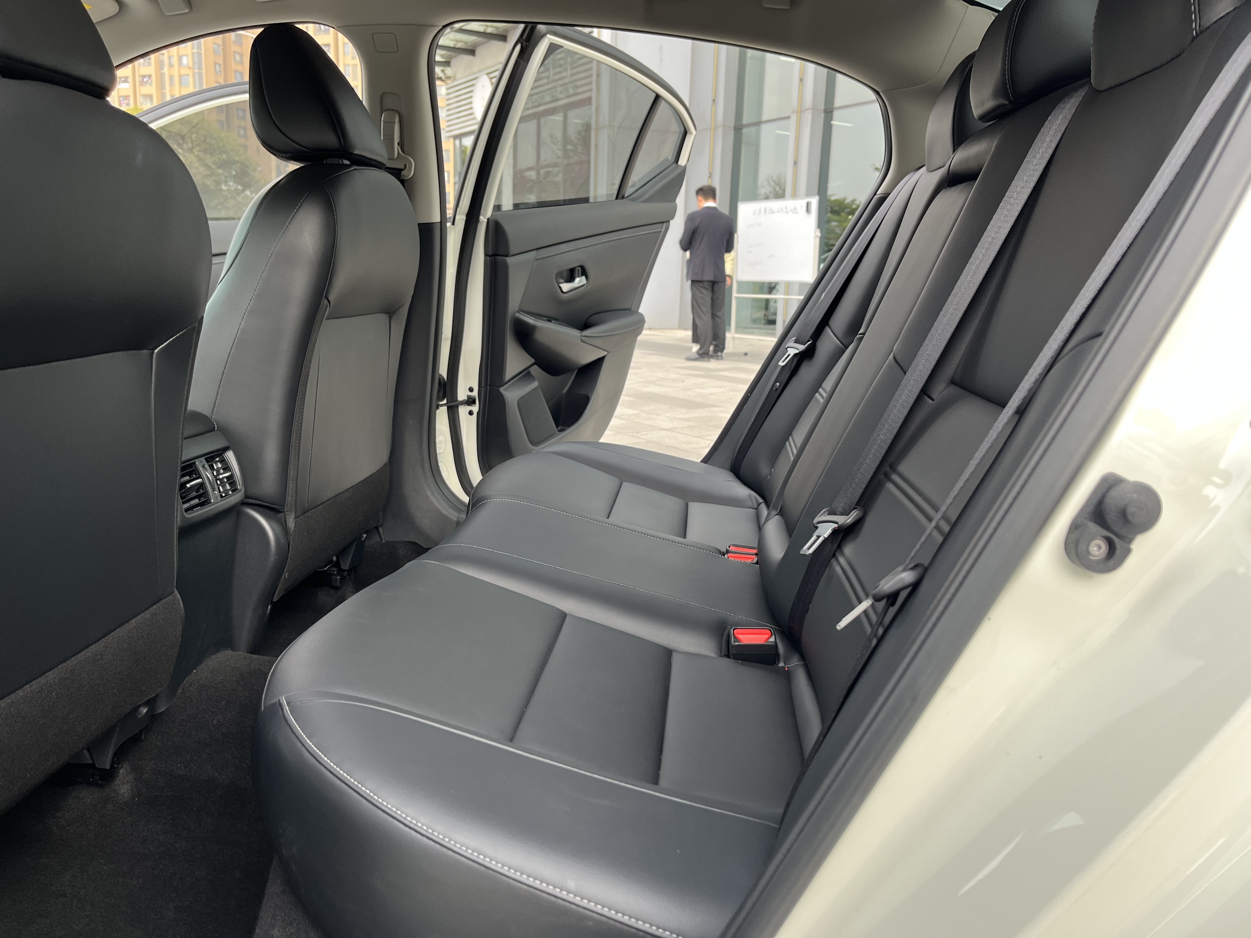 Nissan Sylphy 2022 #12 Nissan Sylphy 2022 car image #12