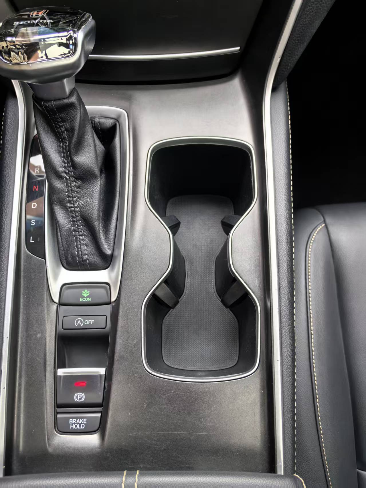 Honda Accord 2023 car image #12