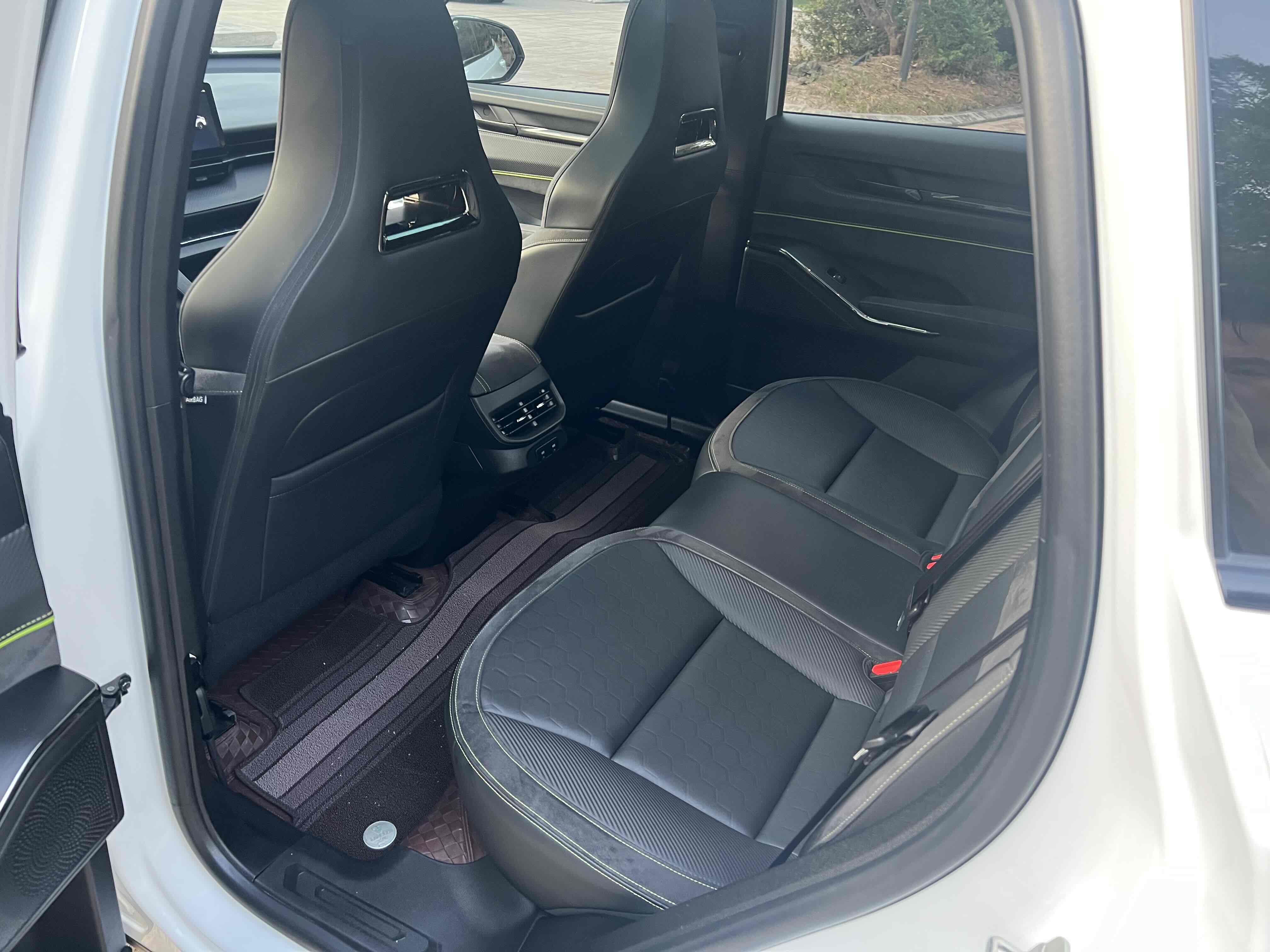 Haval H6S 2021 #12 Haval H6S 2021 car image #12