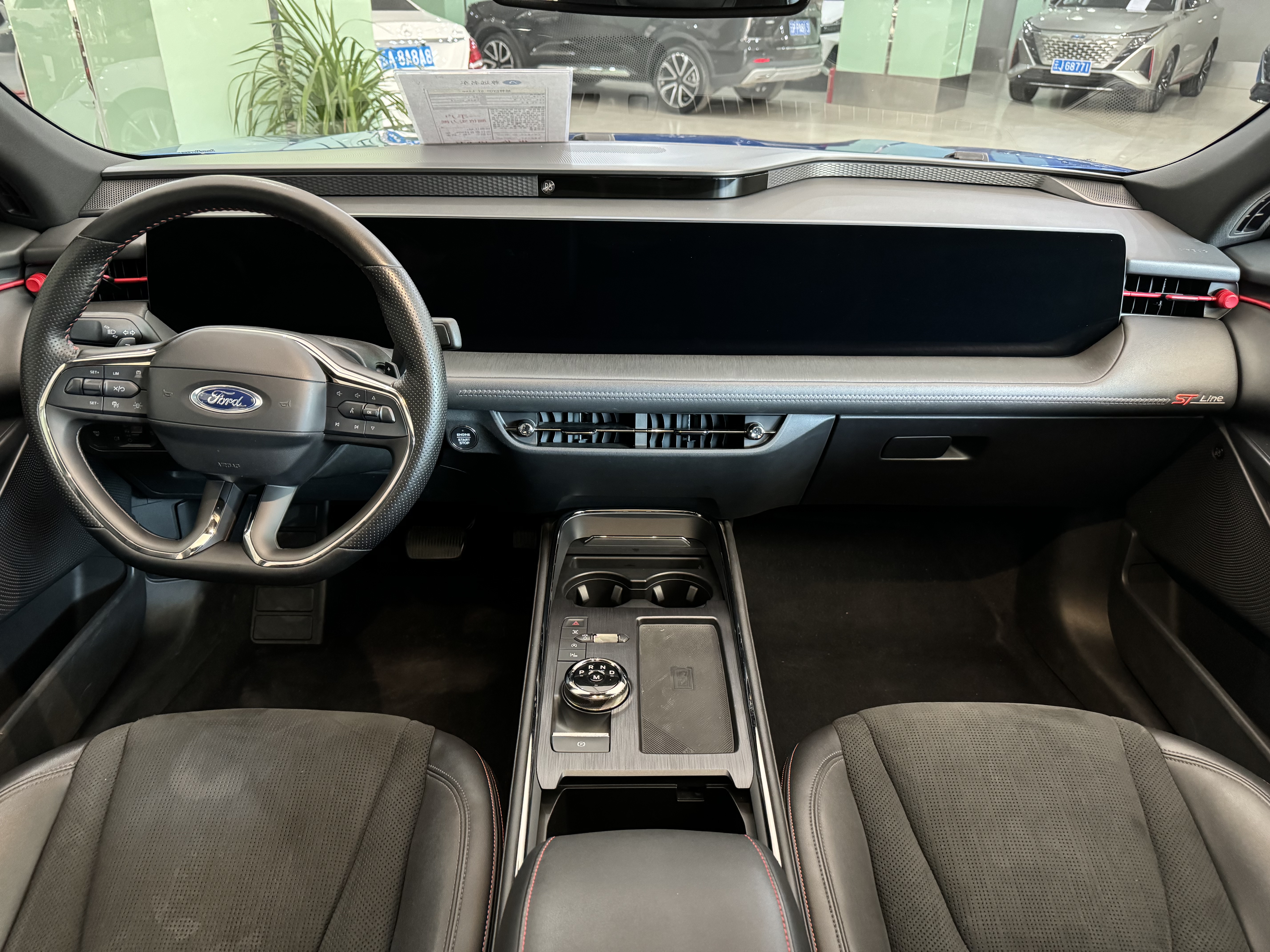 Ford Evos 2022 car image #12