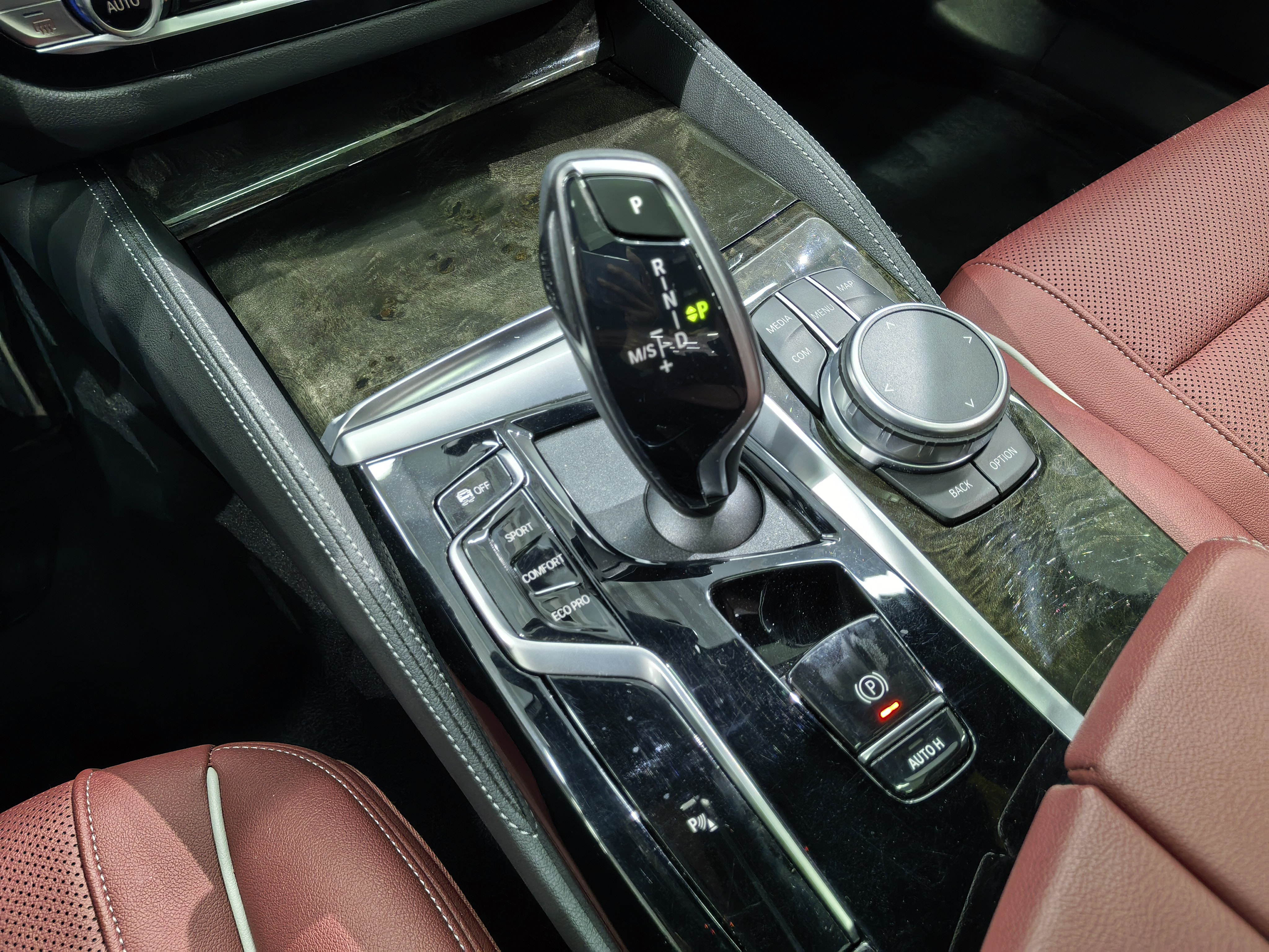 BMW 5 Series 2022 car image #12