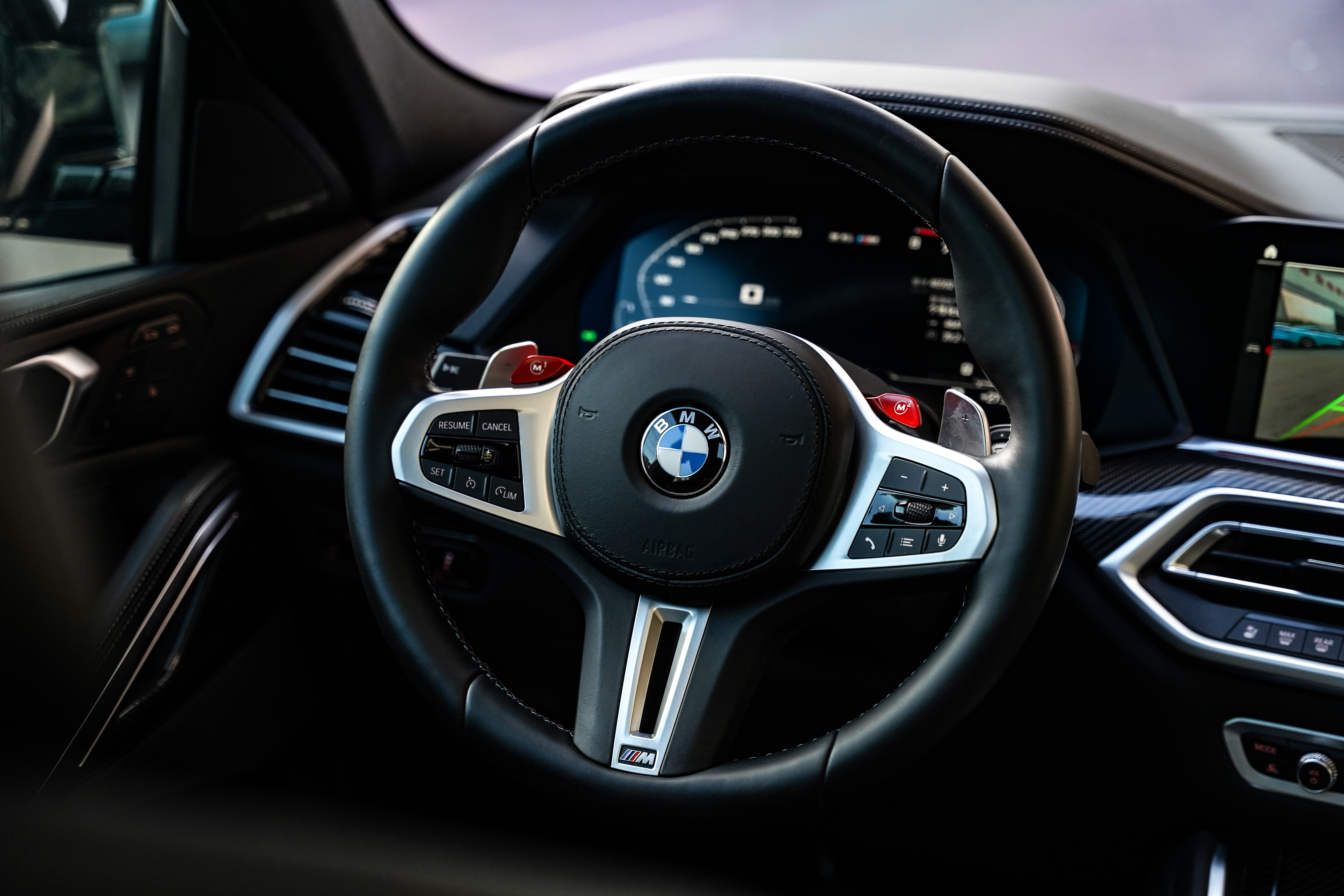 BMW X6 M 2022 #12 BMW X6 M 2022 car image #12