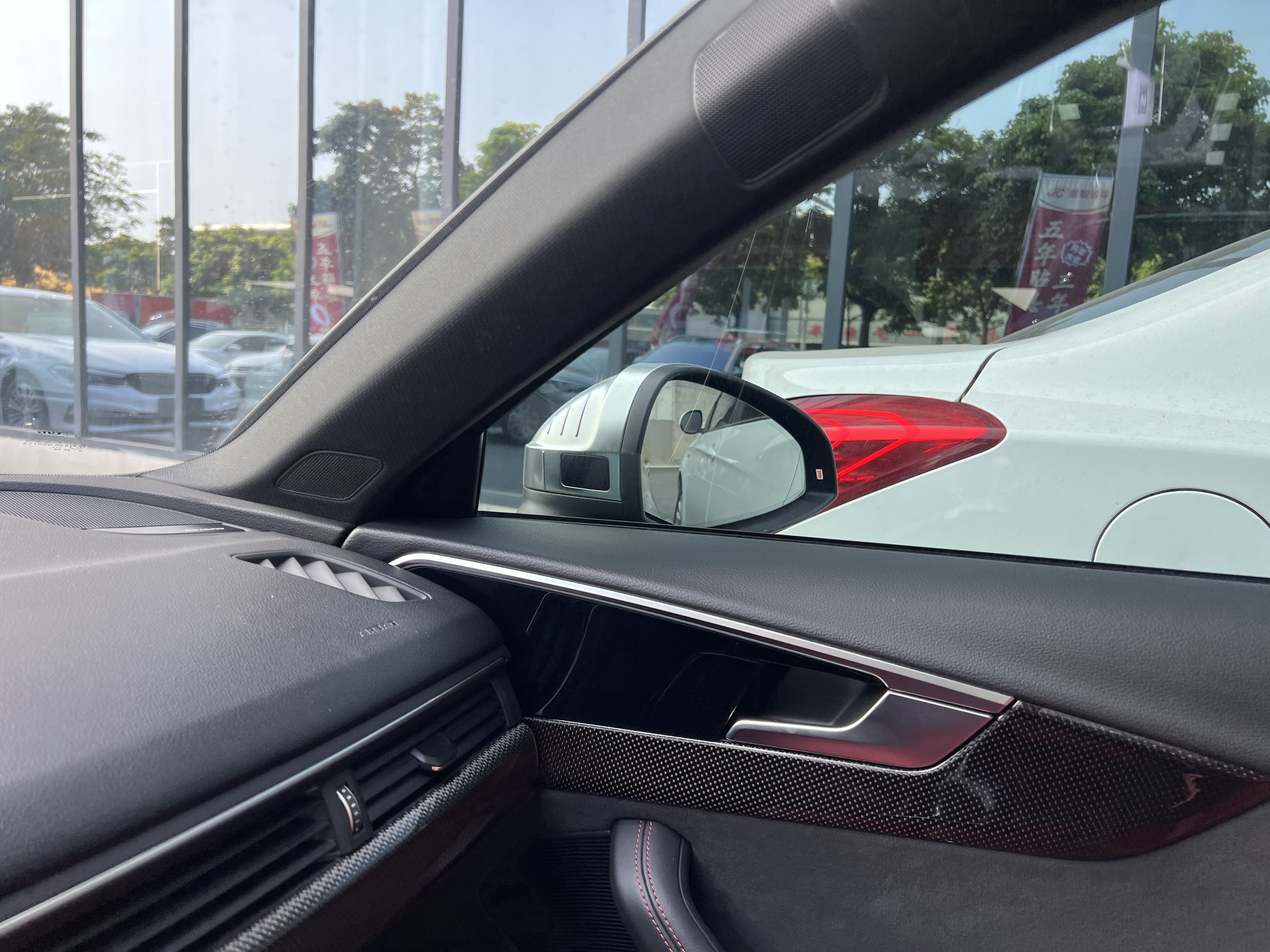 Audi S4 2023 صورة سيارة #12