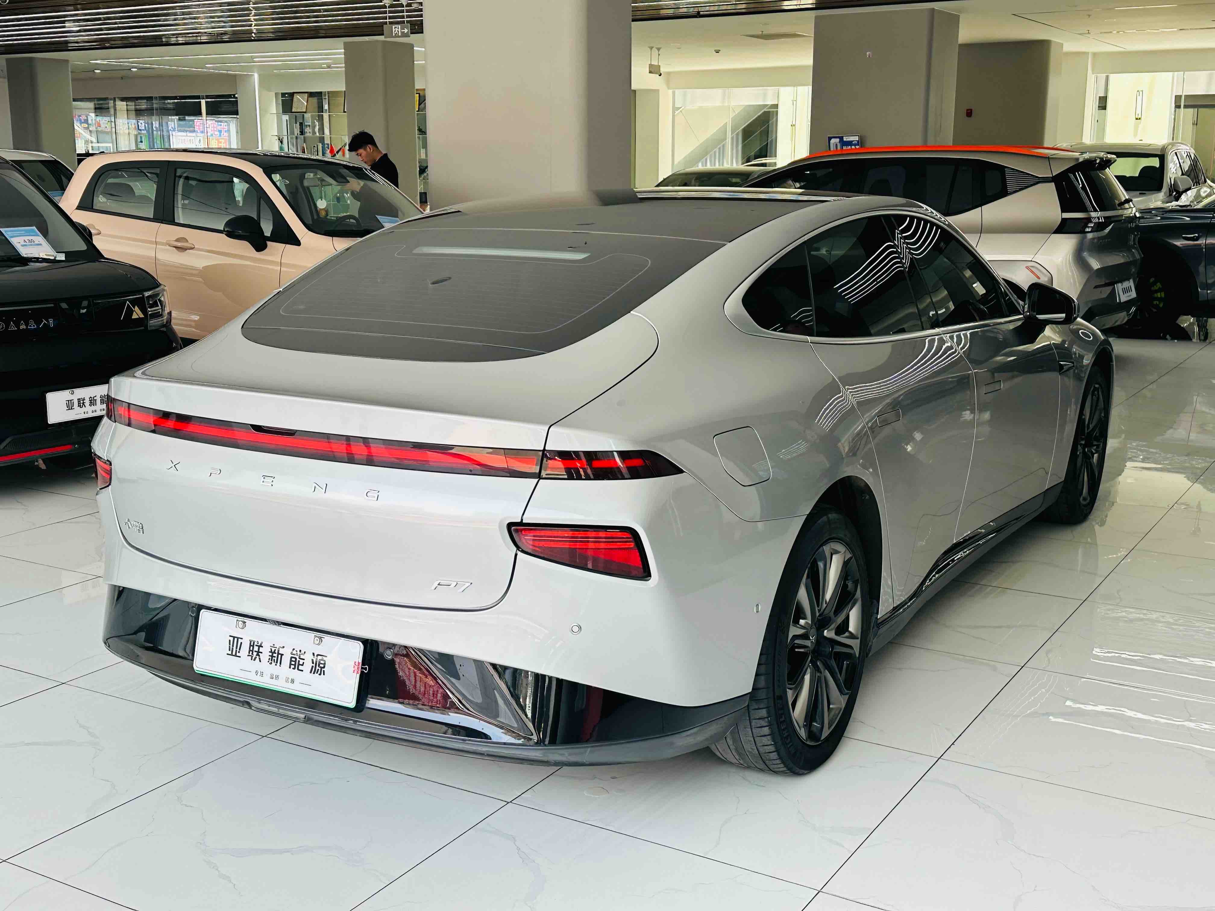 Xpeng P7 2022 #12 Xpeng P7 2022 immagine di auto #12