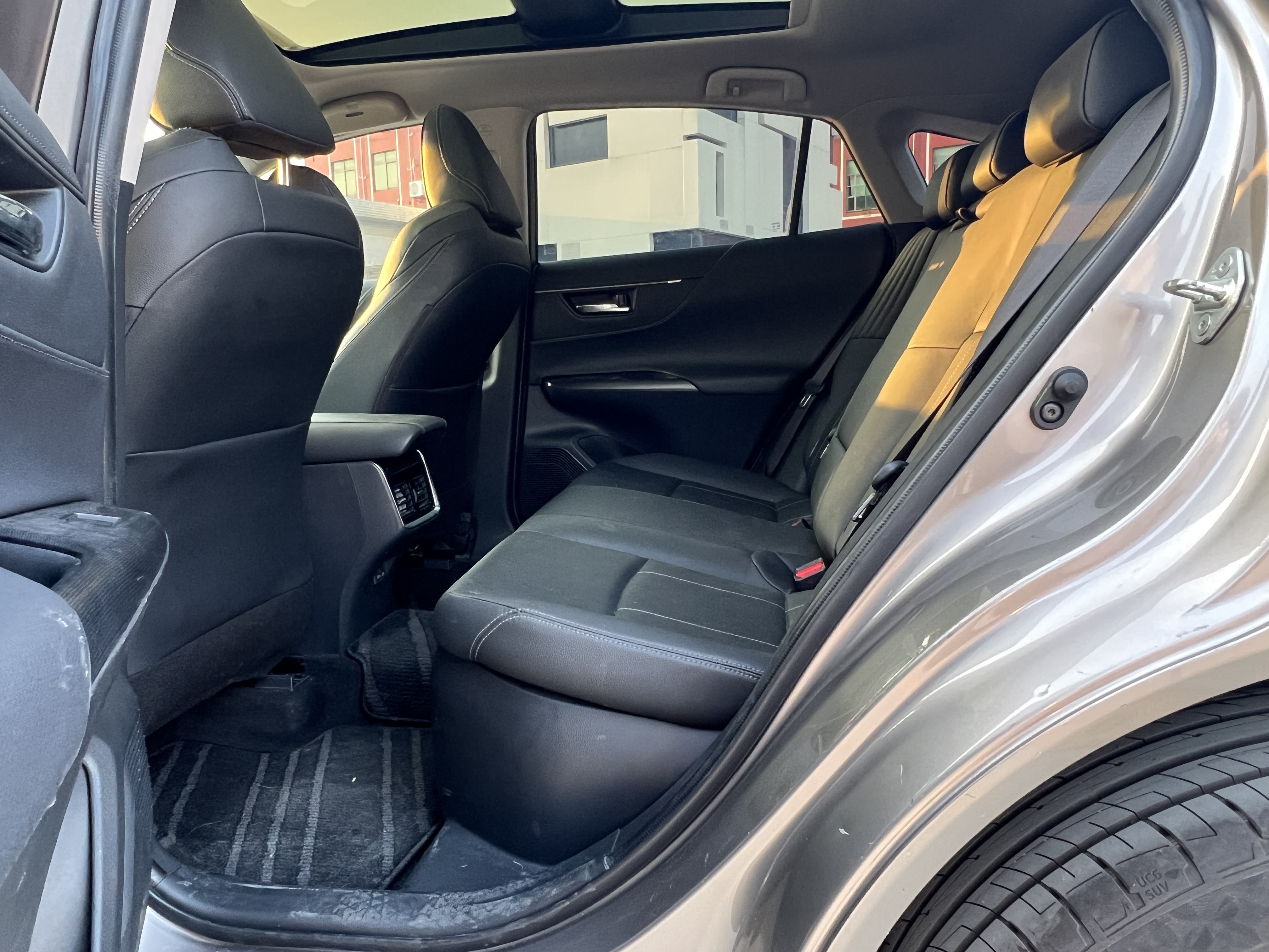 Toyota Harrier 2022 car image #12