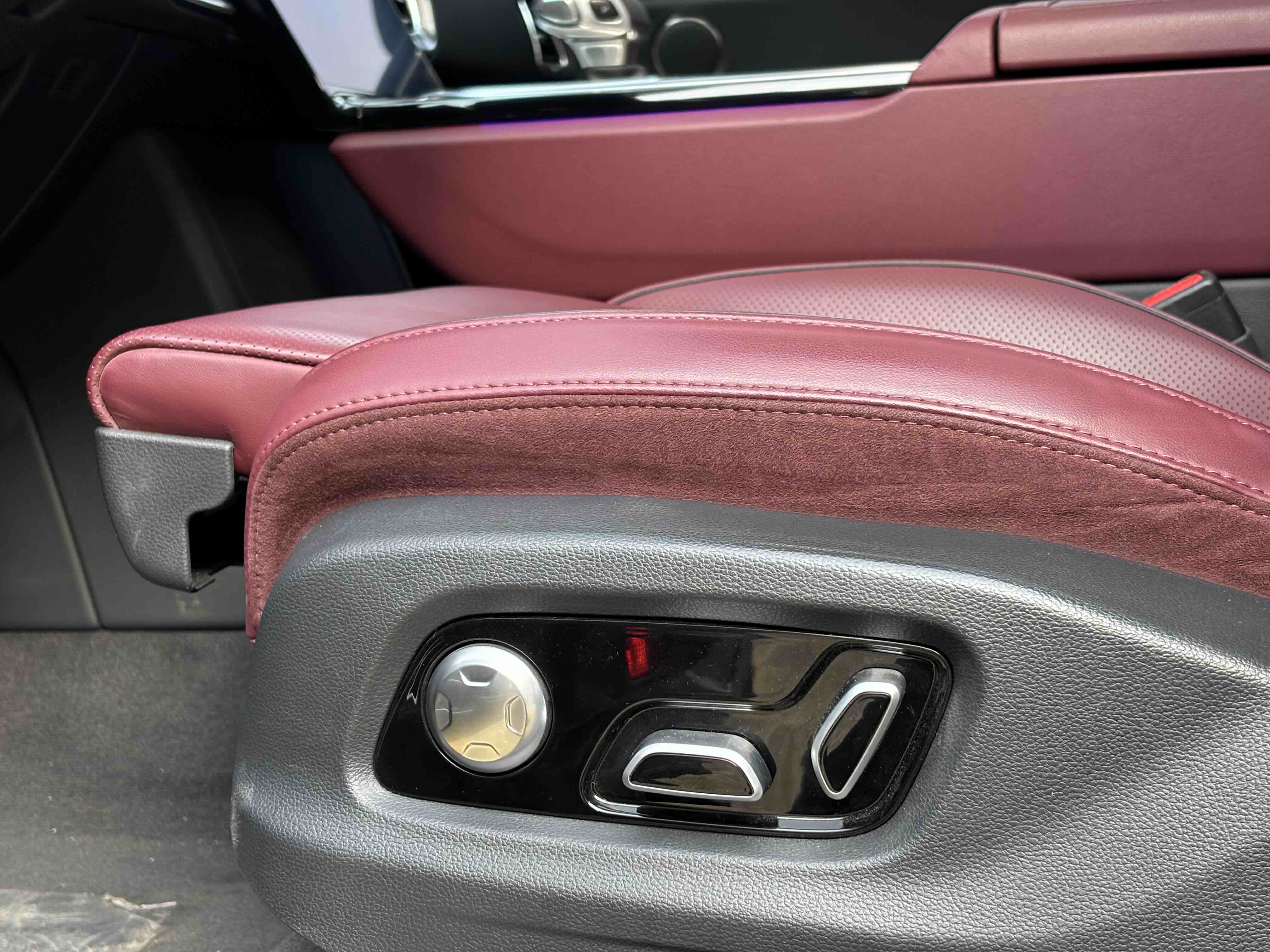 HongQi E-HS9 2023 изображение автомобиля #12