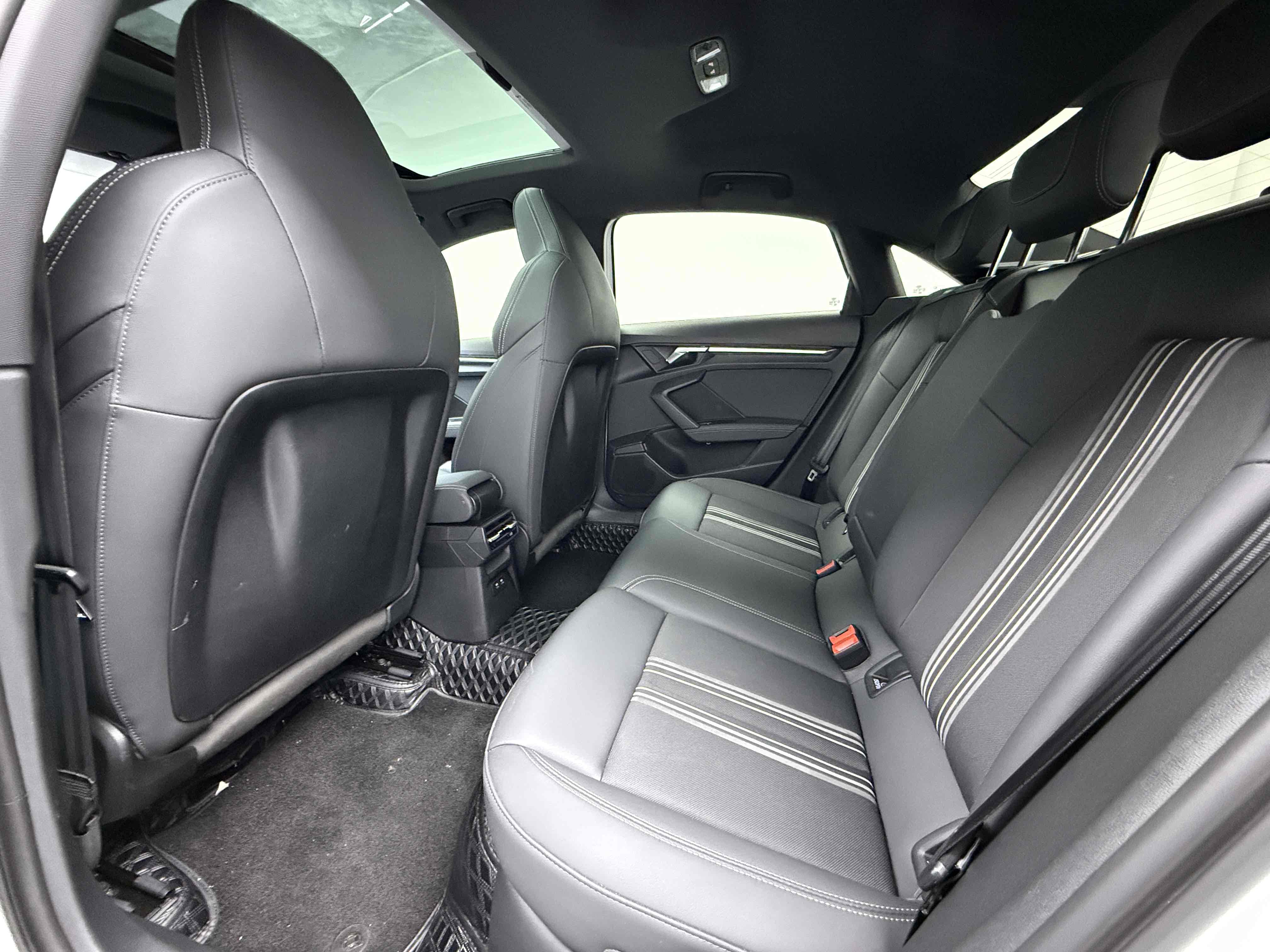 Audi A3 2023 car image #12