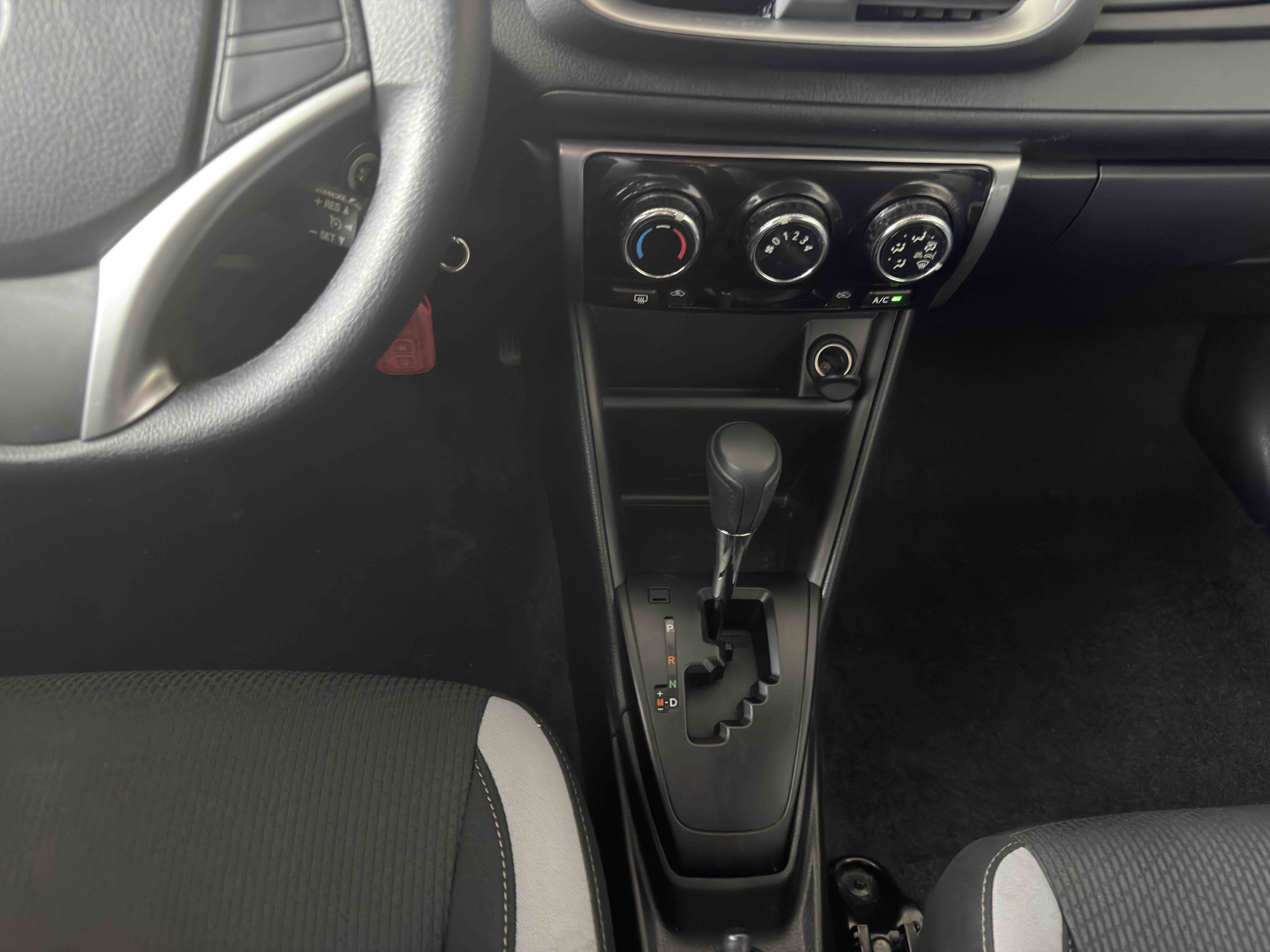 Toyota Yaris L Zhixuan 2022 immagine di auto #12