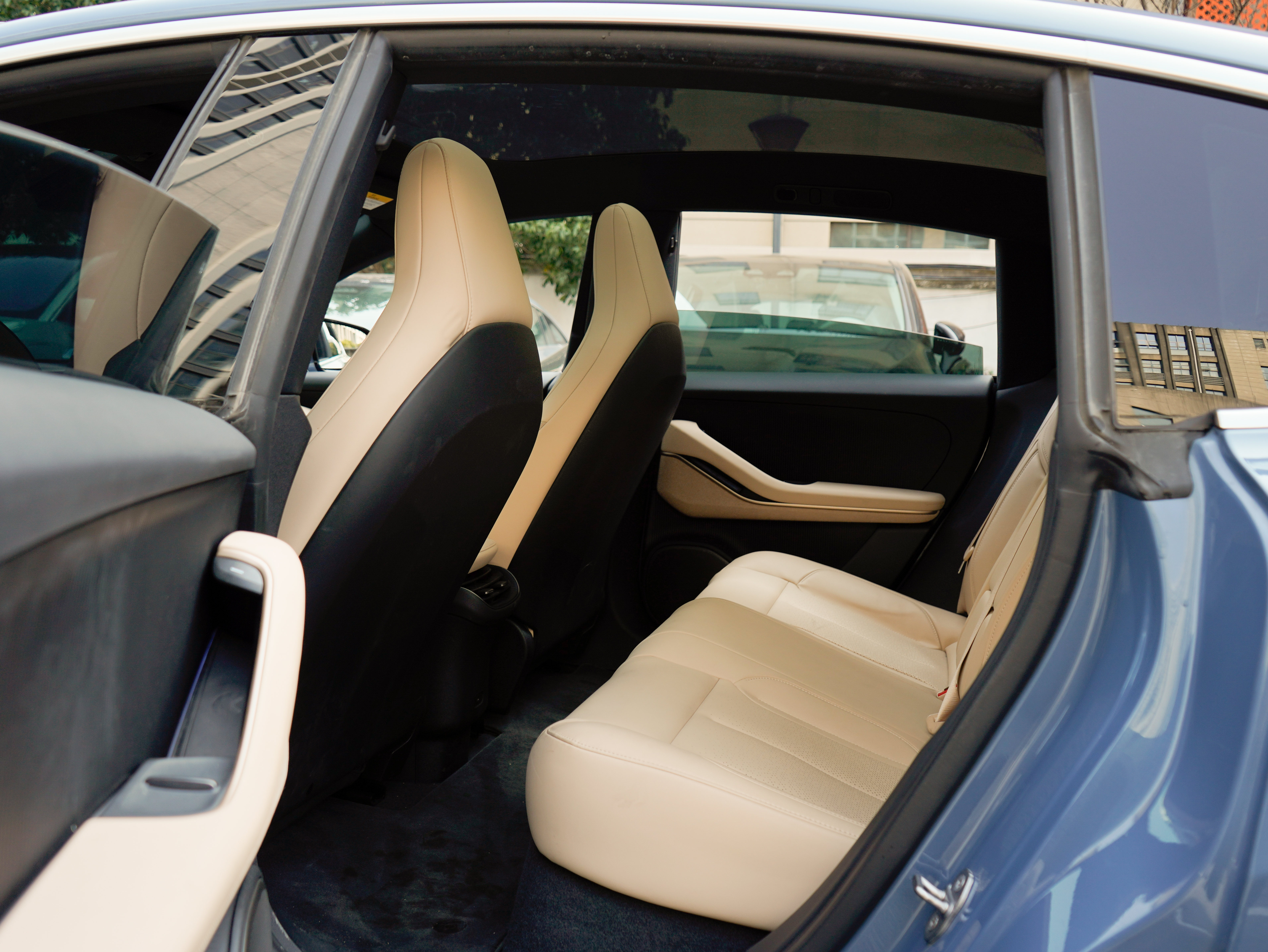 NIO ET5 2022 car image #12