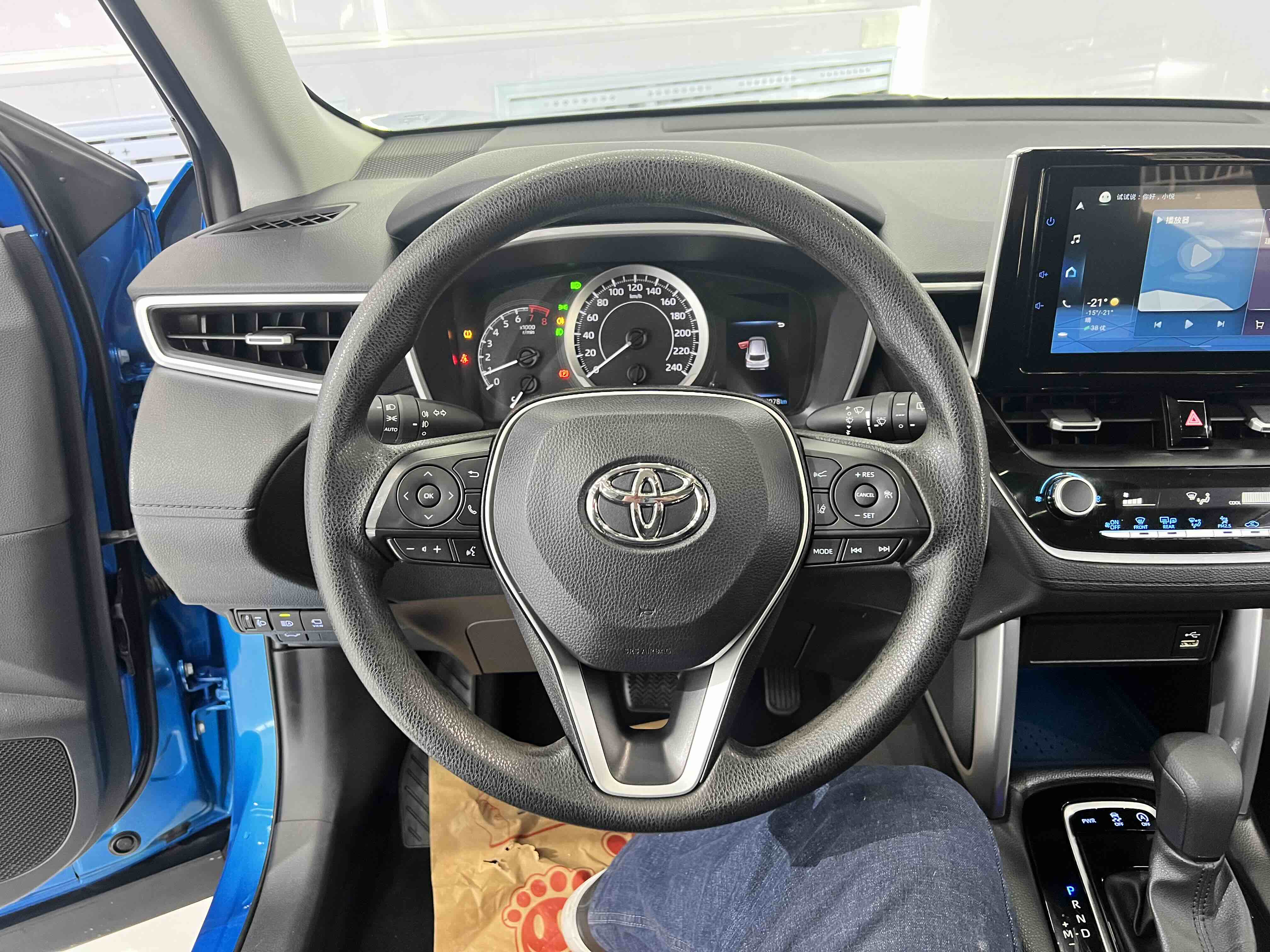 Toyota Frontlander 2022 #12 Toyota Frontlander 2022 immagine di auto #12