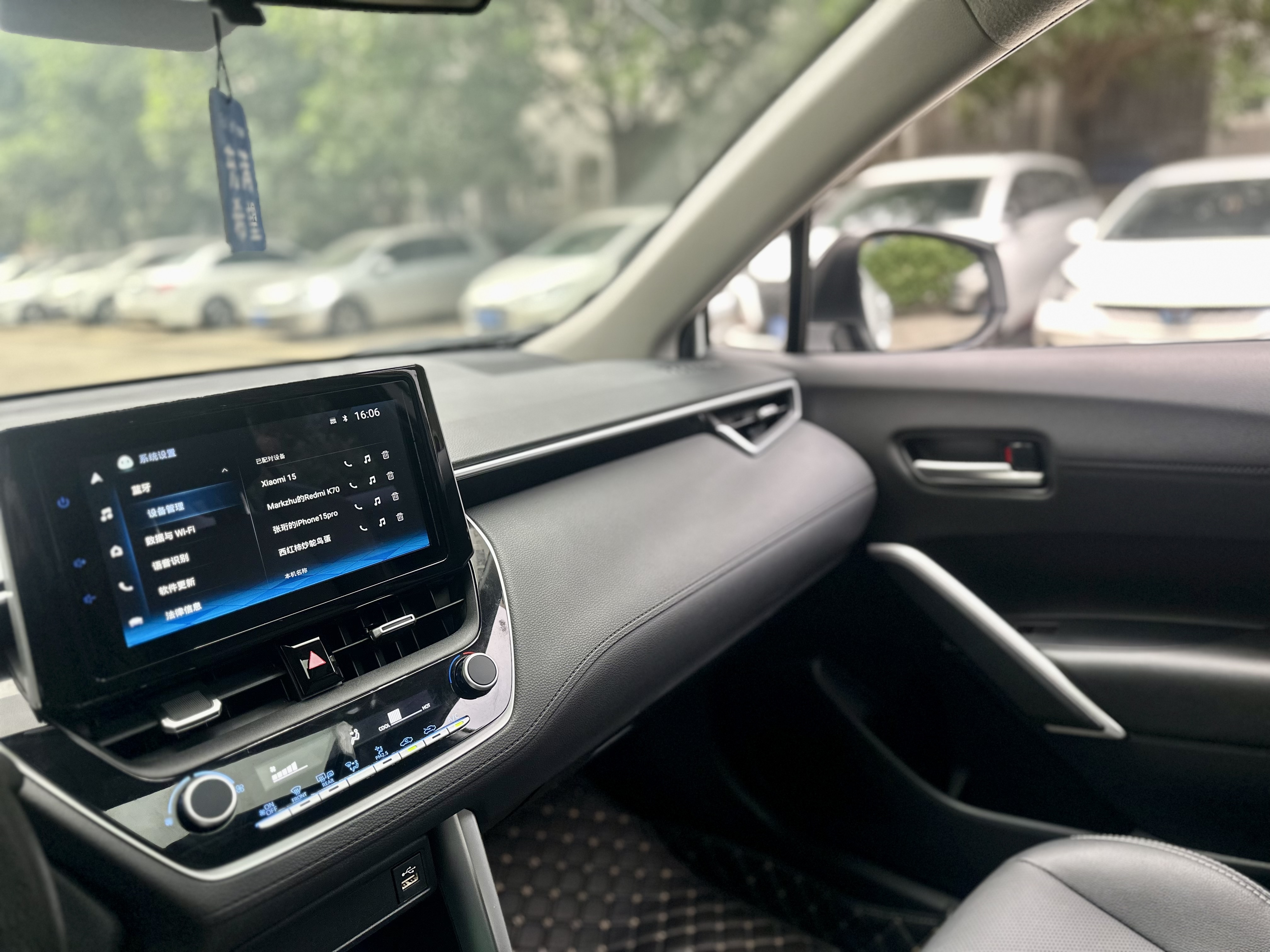 Toyota Frontlander 2022 #12 Toyota Frontlander 2022 immagine di auto #12