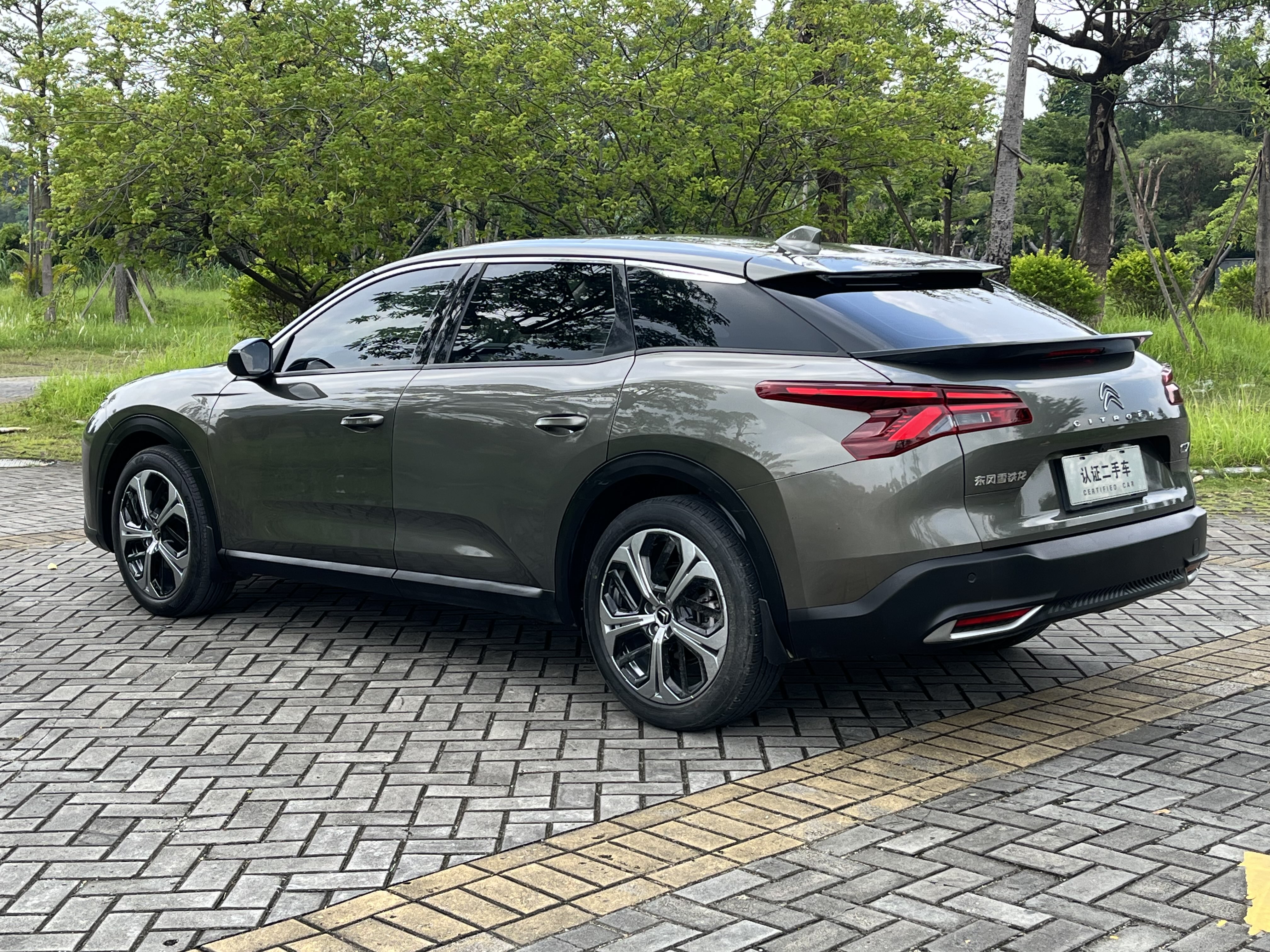 Citroen C5 X 2023 imagem de carro #12