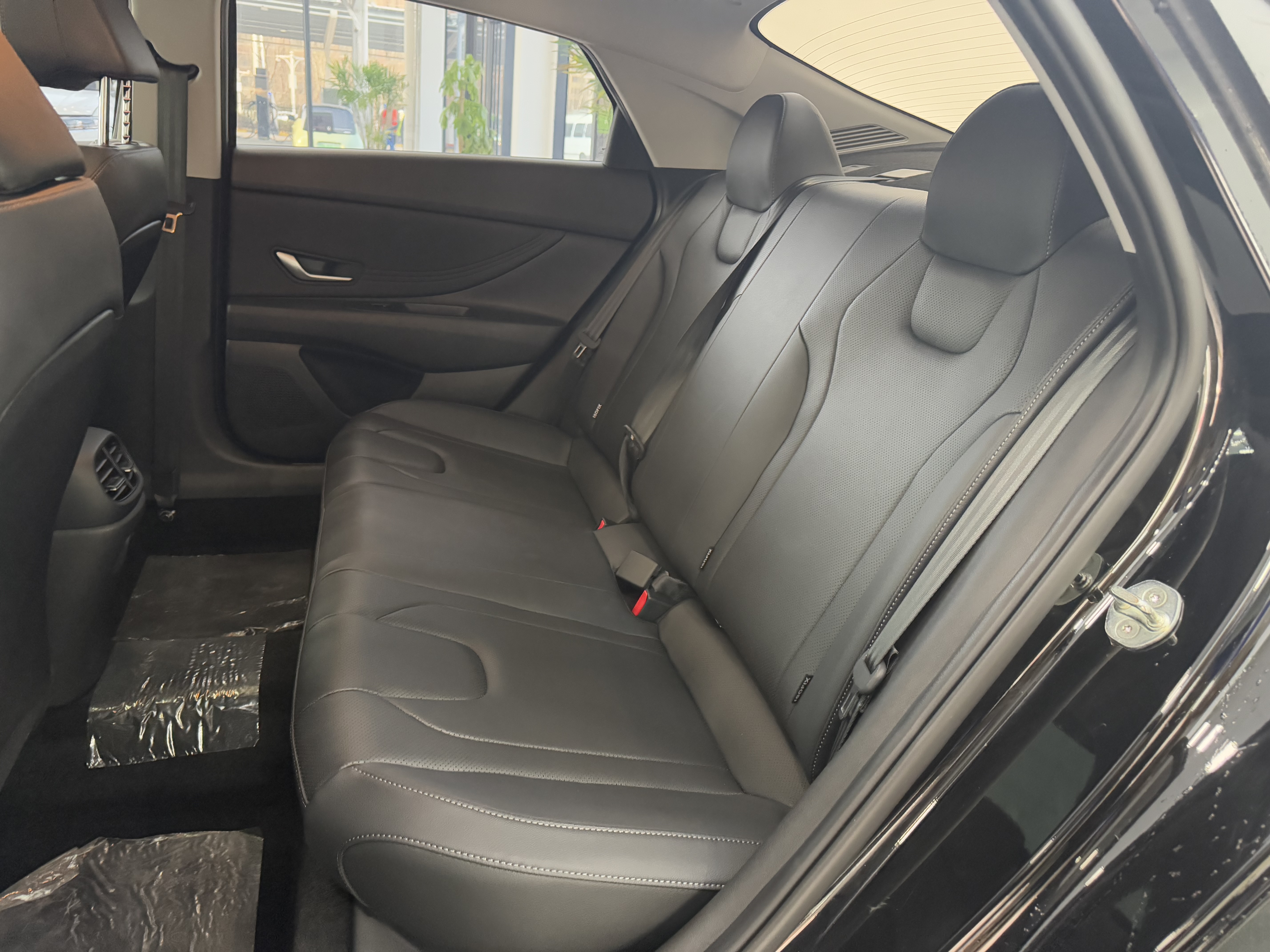 Hyundai Elantra 2023 car image #12