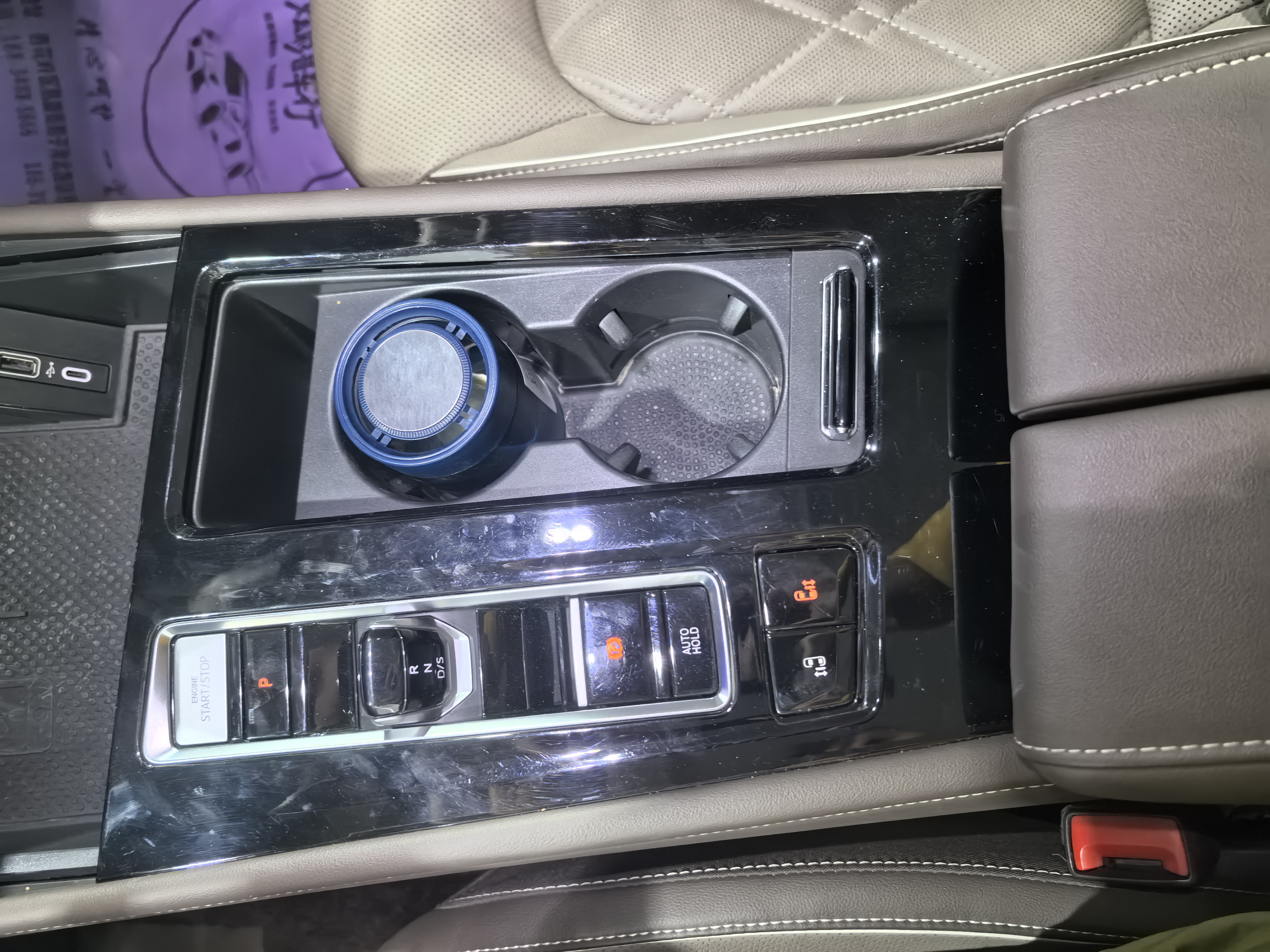 Volkswagen Viloran 2022 immagine di auto #12