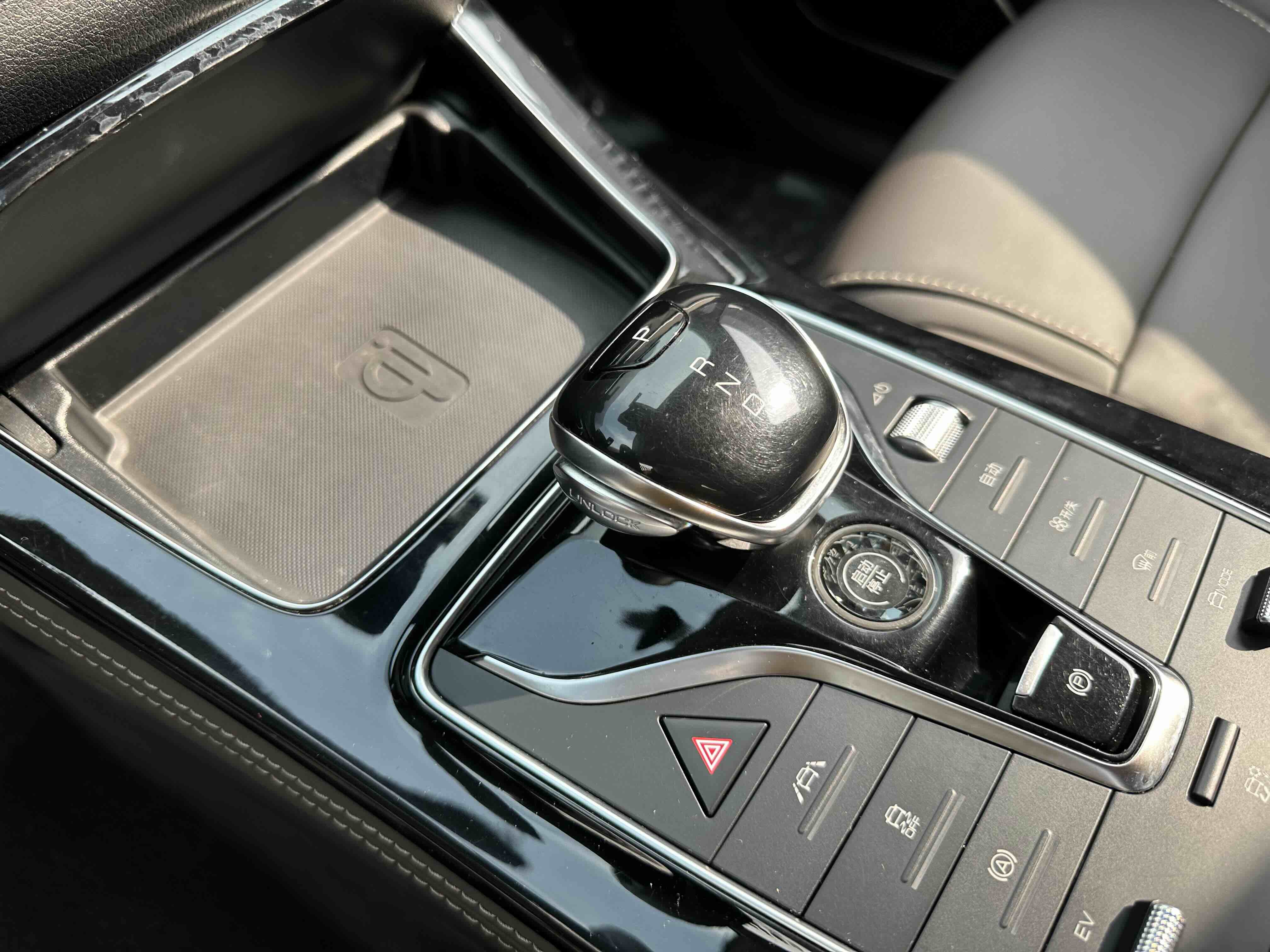 BYD Song MAX New Energy 2022 car image #12