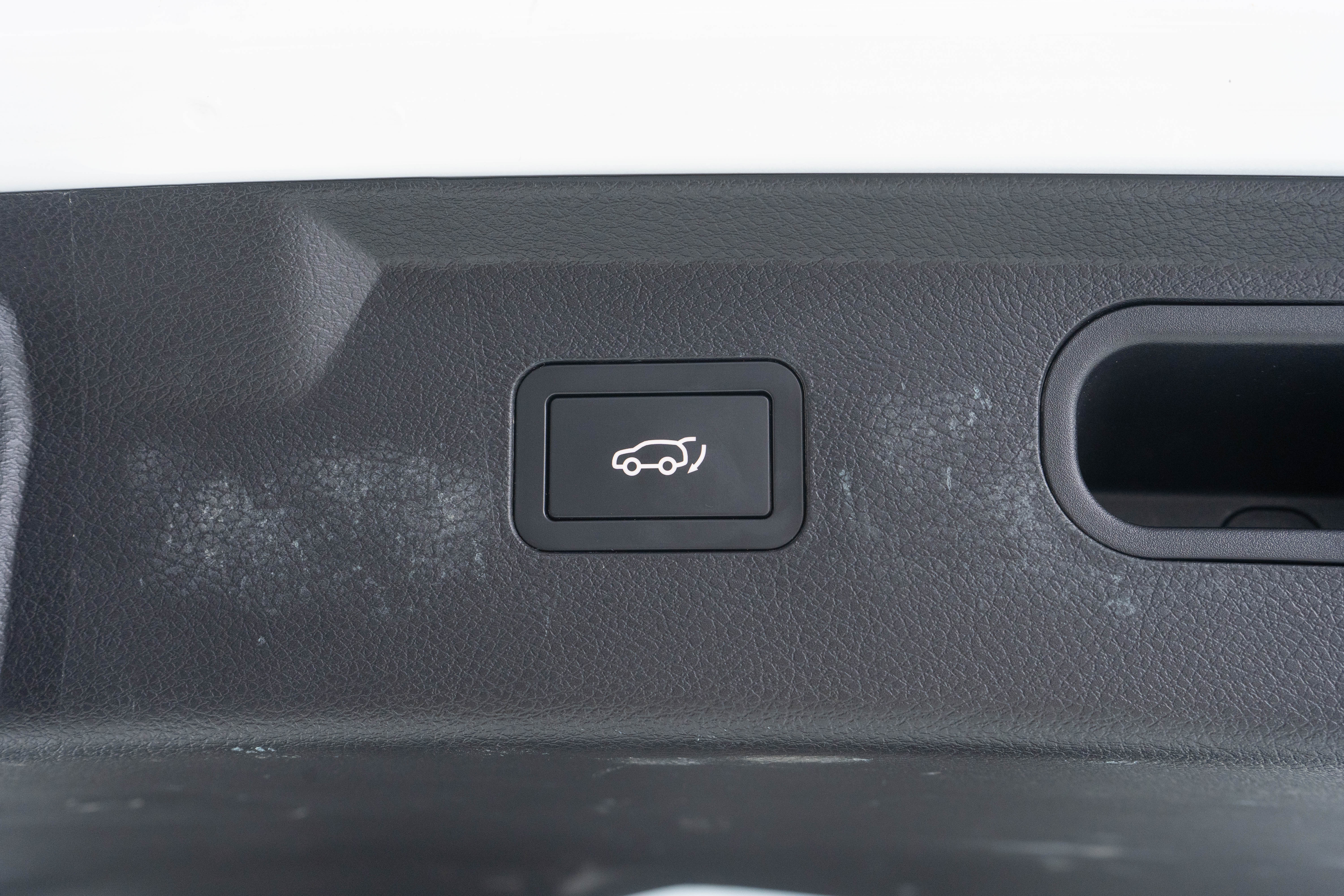 BYD Song MAX New Energy 2022 car image #12