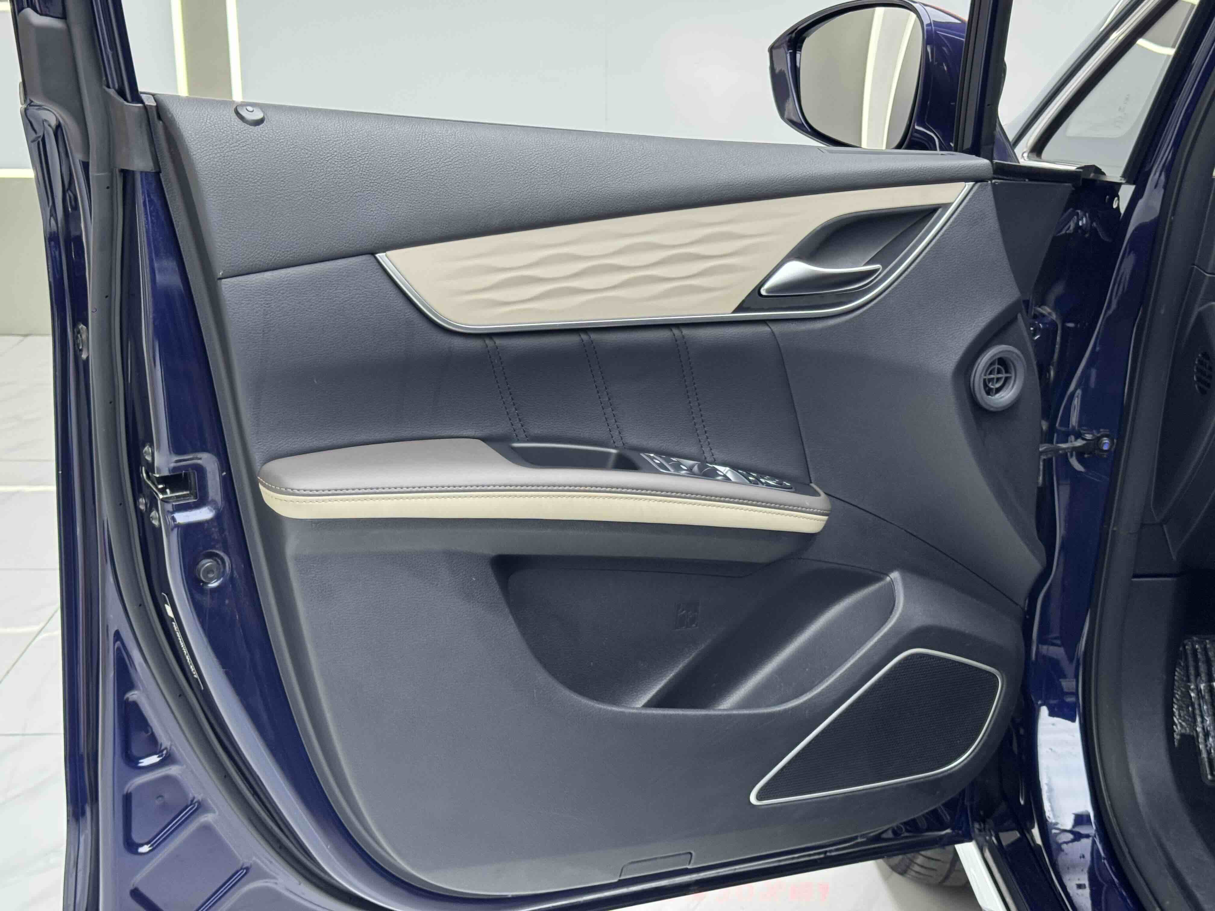 BYD Song MAX New Energy 2023 car image #12