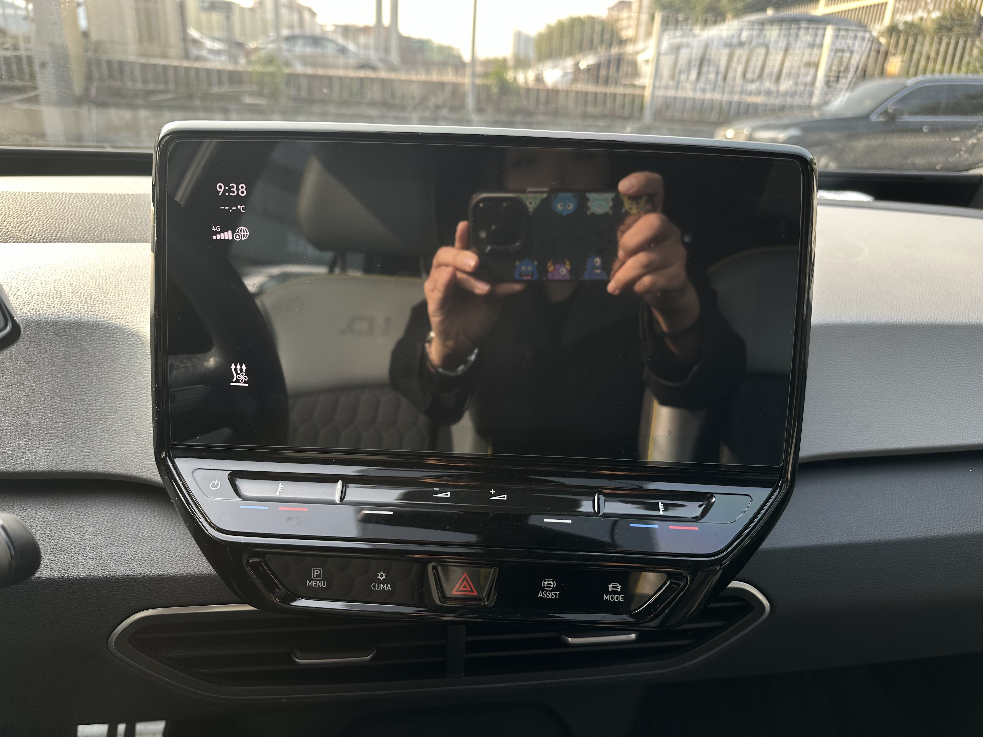 Volkswagen ID.3 2022 #12 Volkswagen ID.3 2022 car image #12