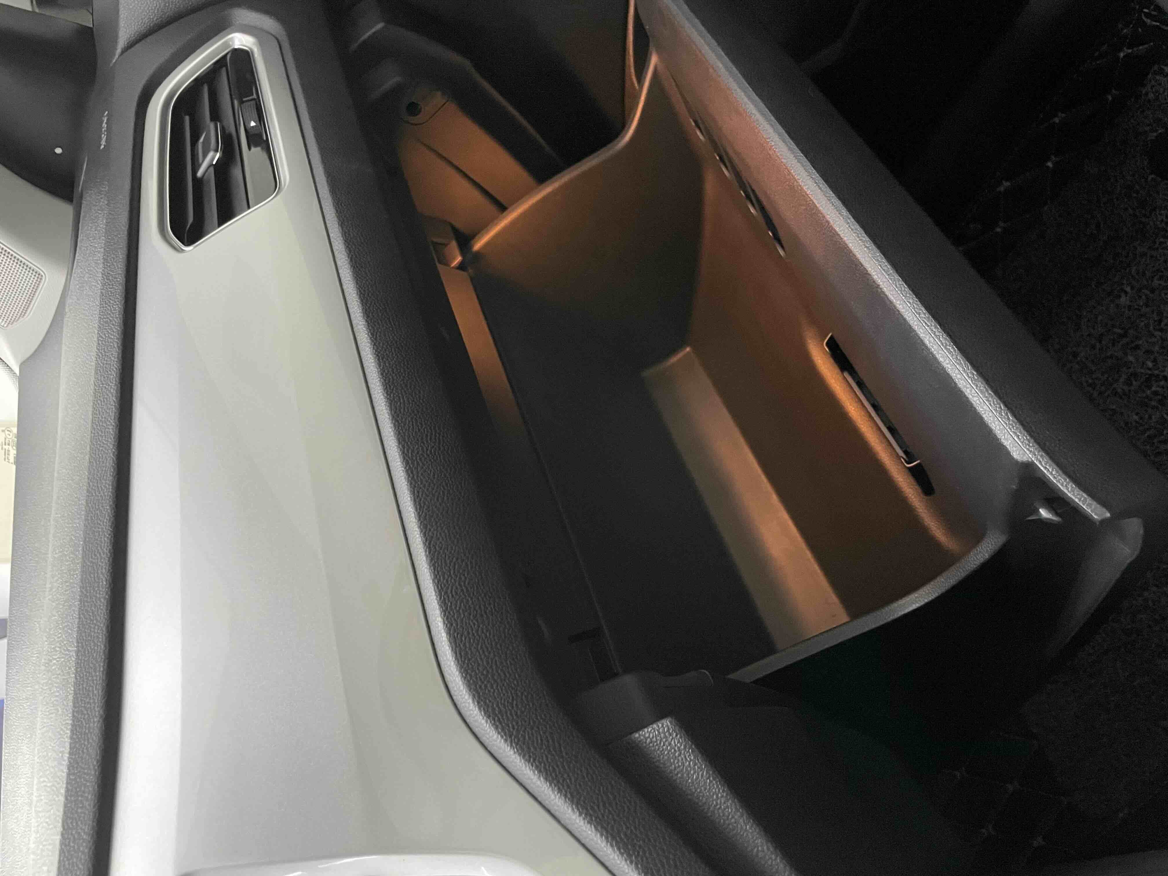 T-Roc 2022 #12 T-Roc 2022 car image #12