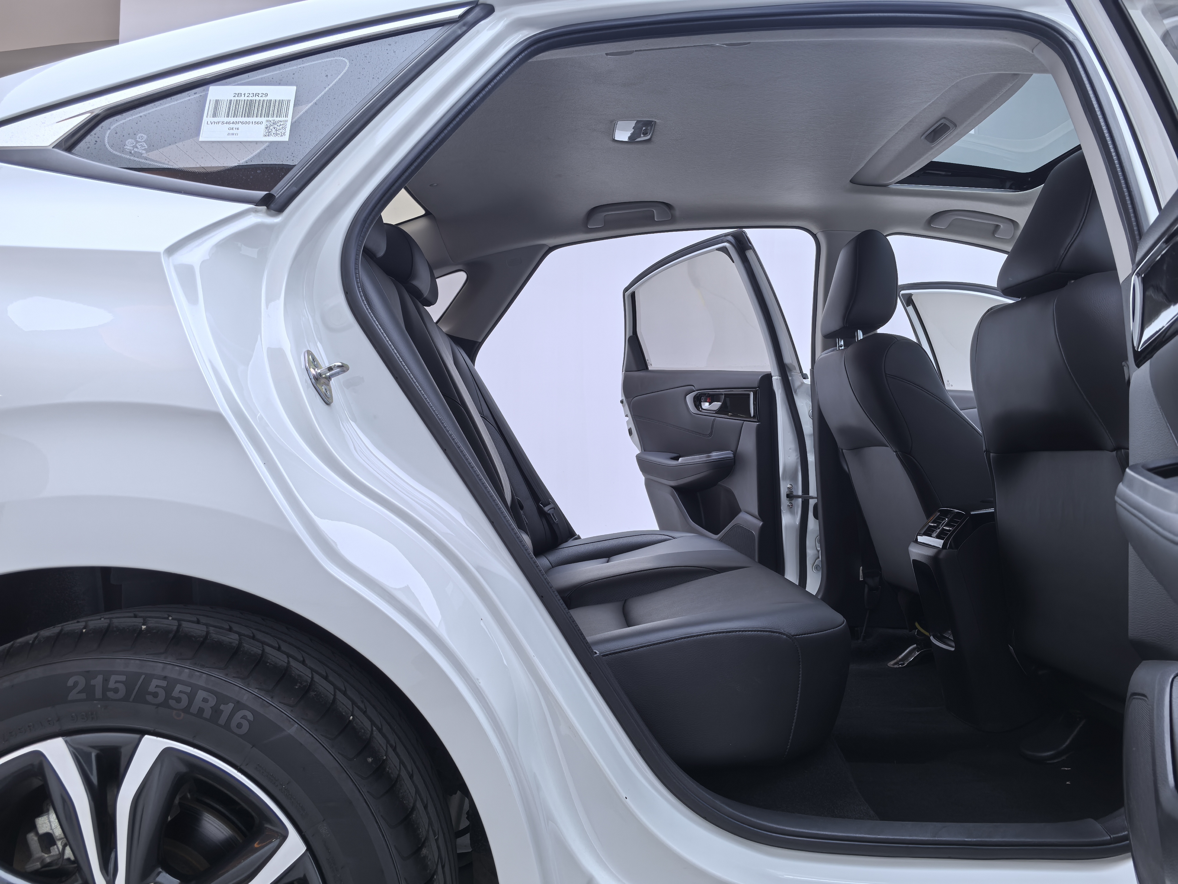 Honda Envix 2022 immagine di auto #12