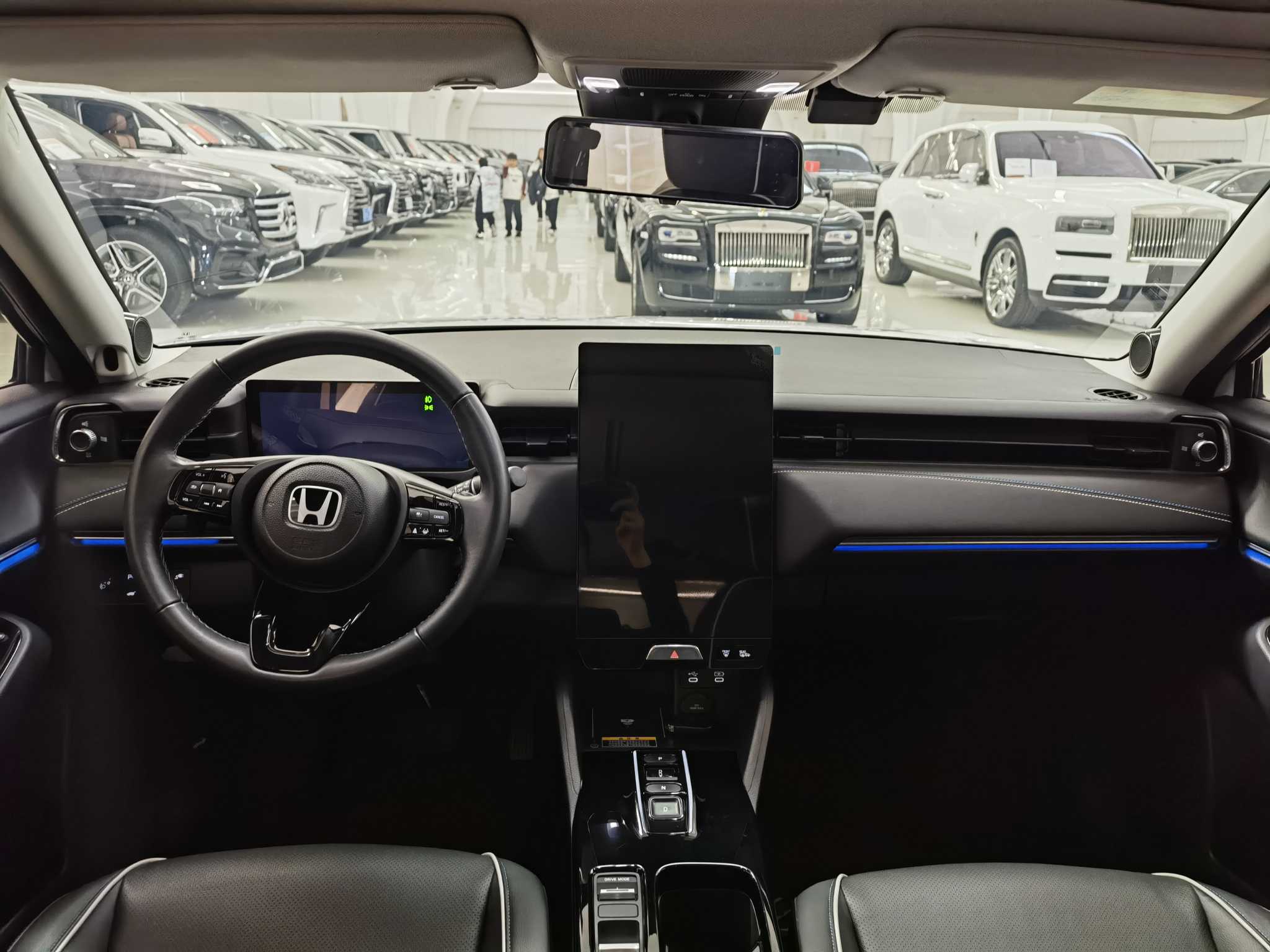 Honda e:NS1 2023 car image #12