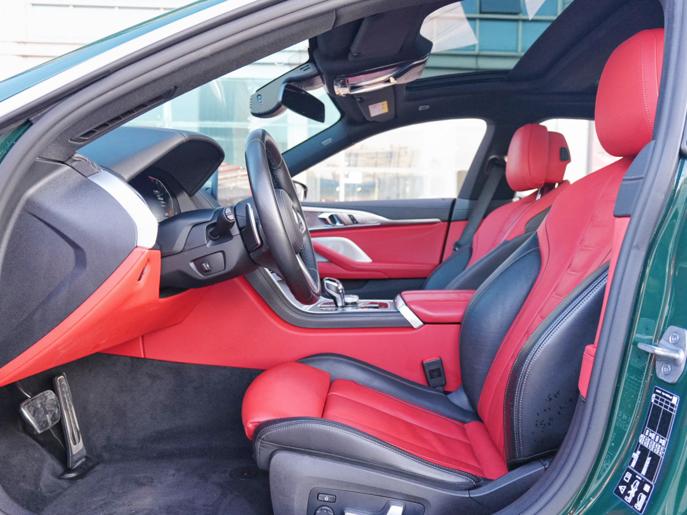 BMW 8 Series 2023 car image #12