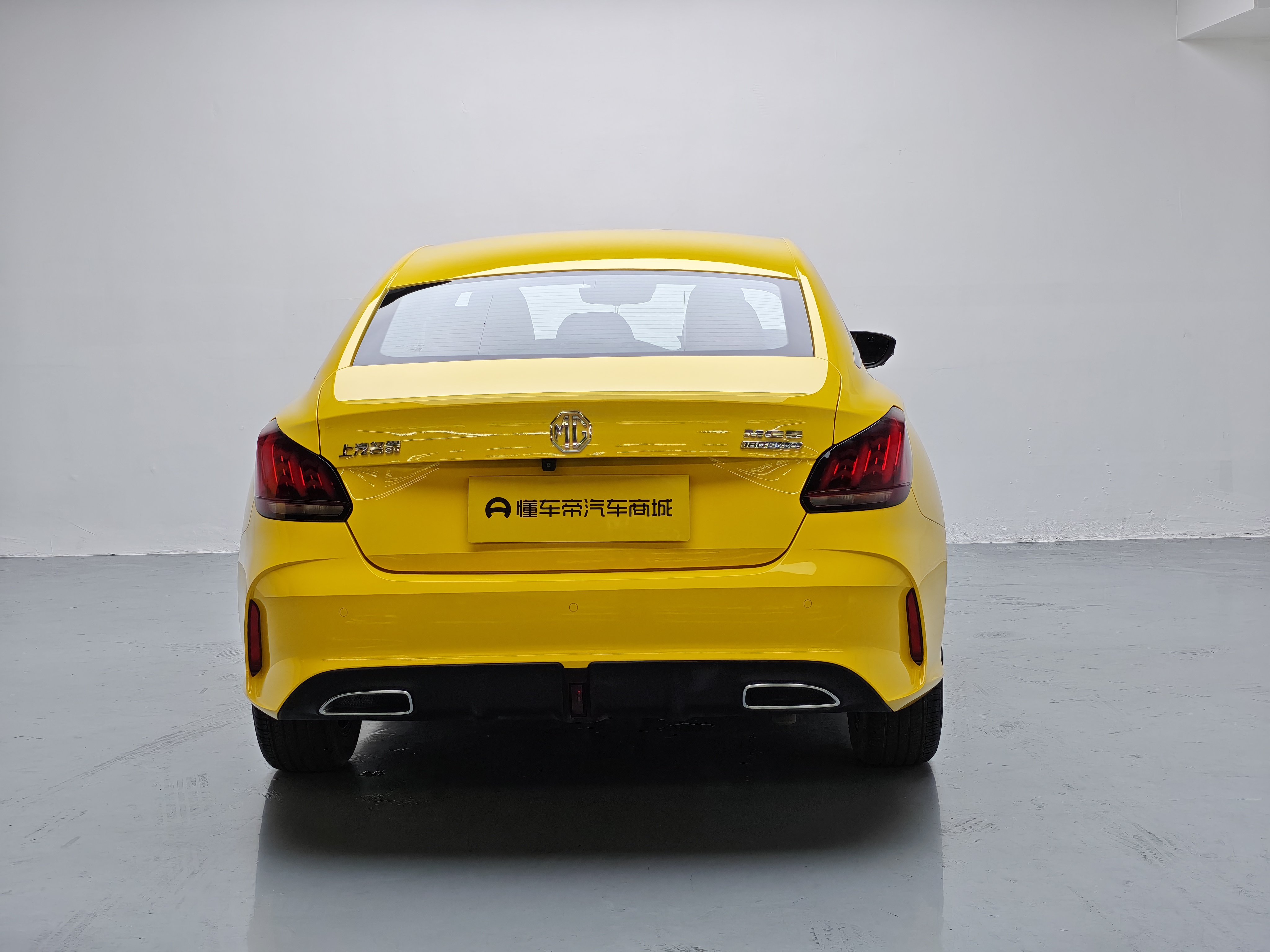 5 2022 #12 5 2022 immagine di auto #12