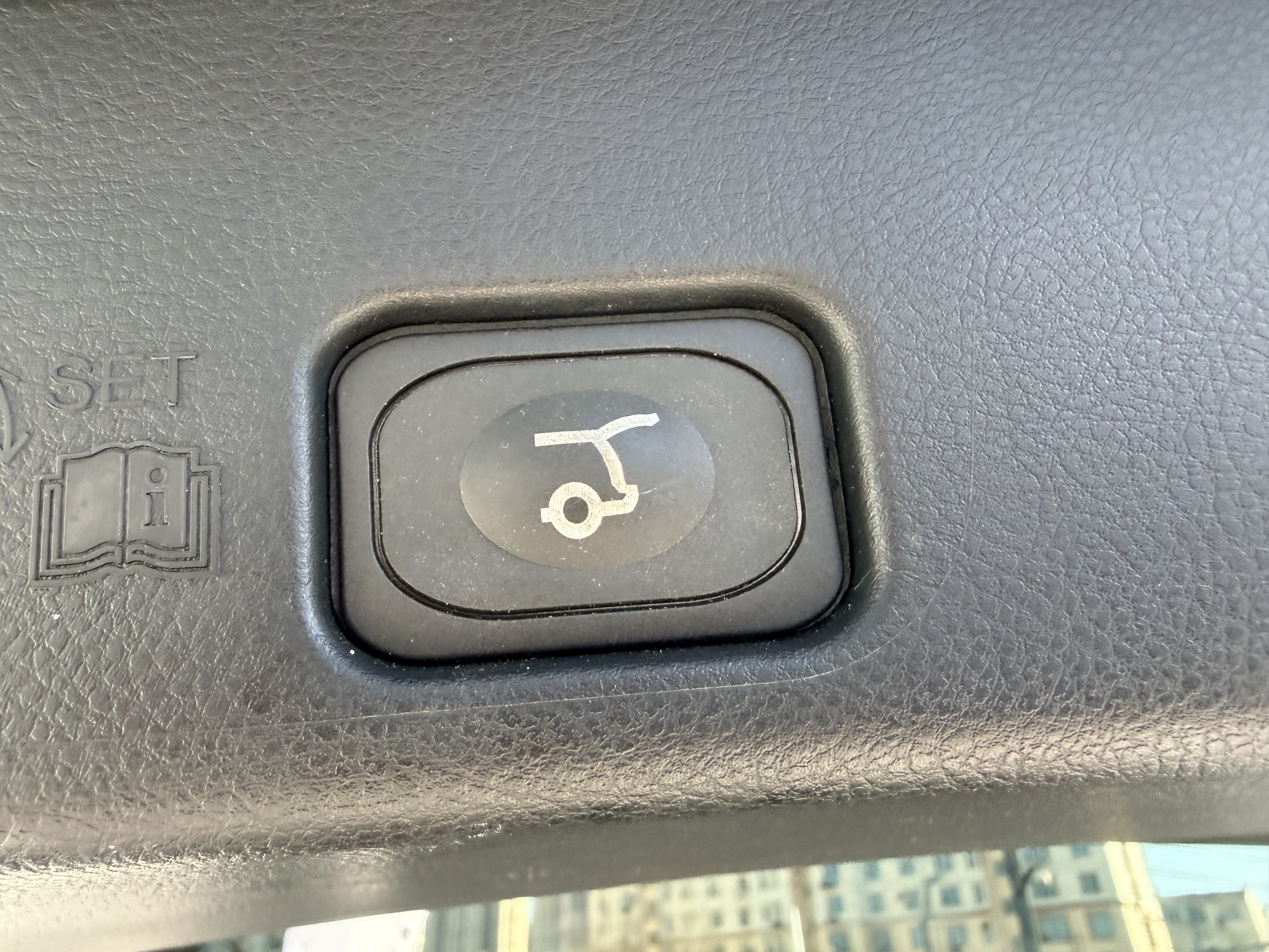 Ford Edge 2021 car image #12