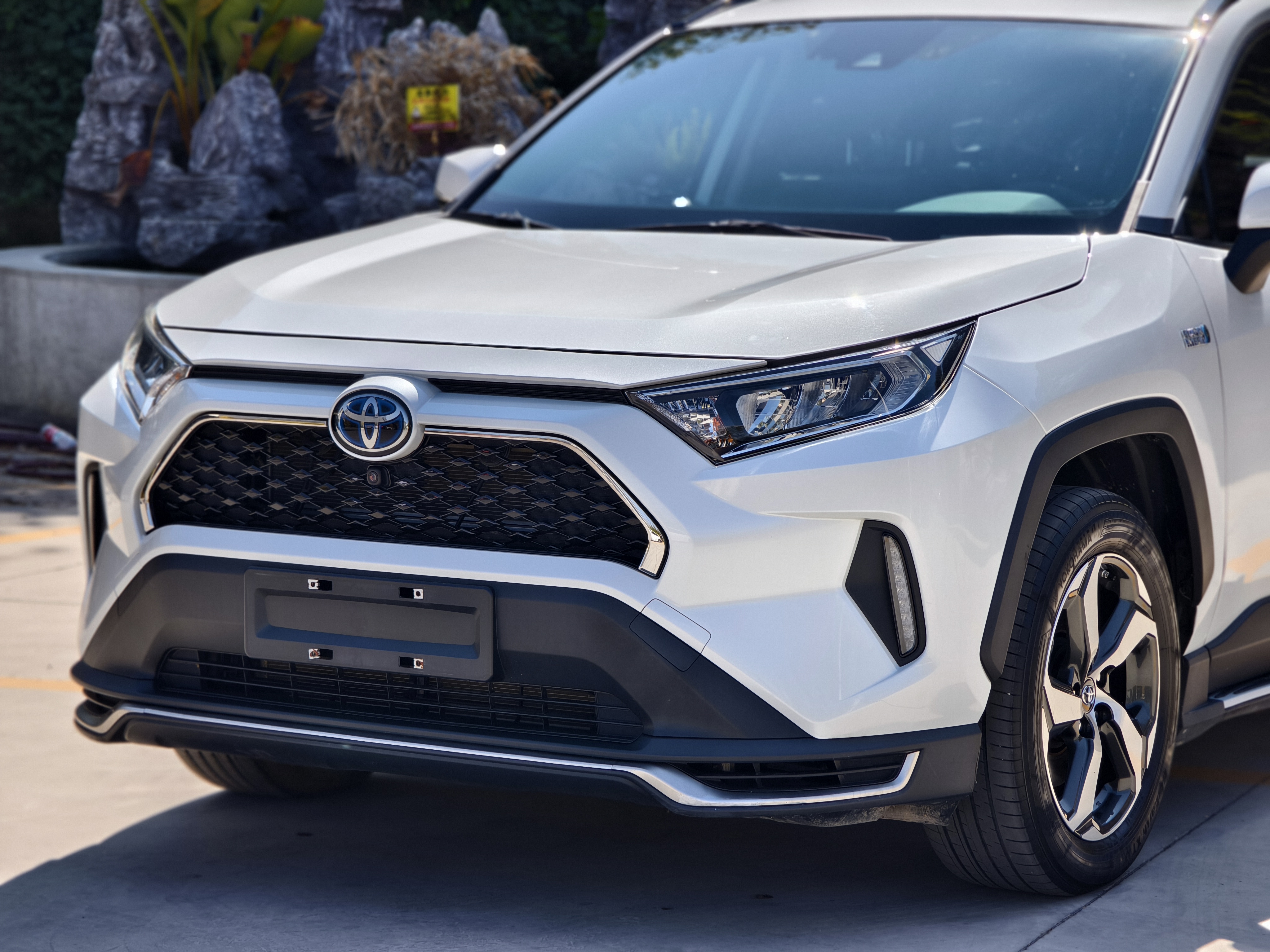 Toyota RAV4 Hybird E+ 2022 immagine di auto #12