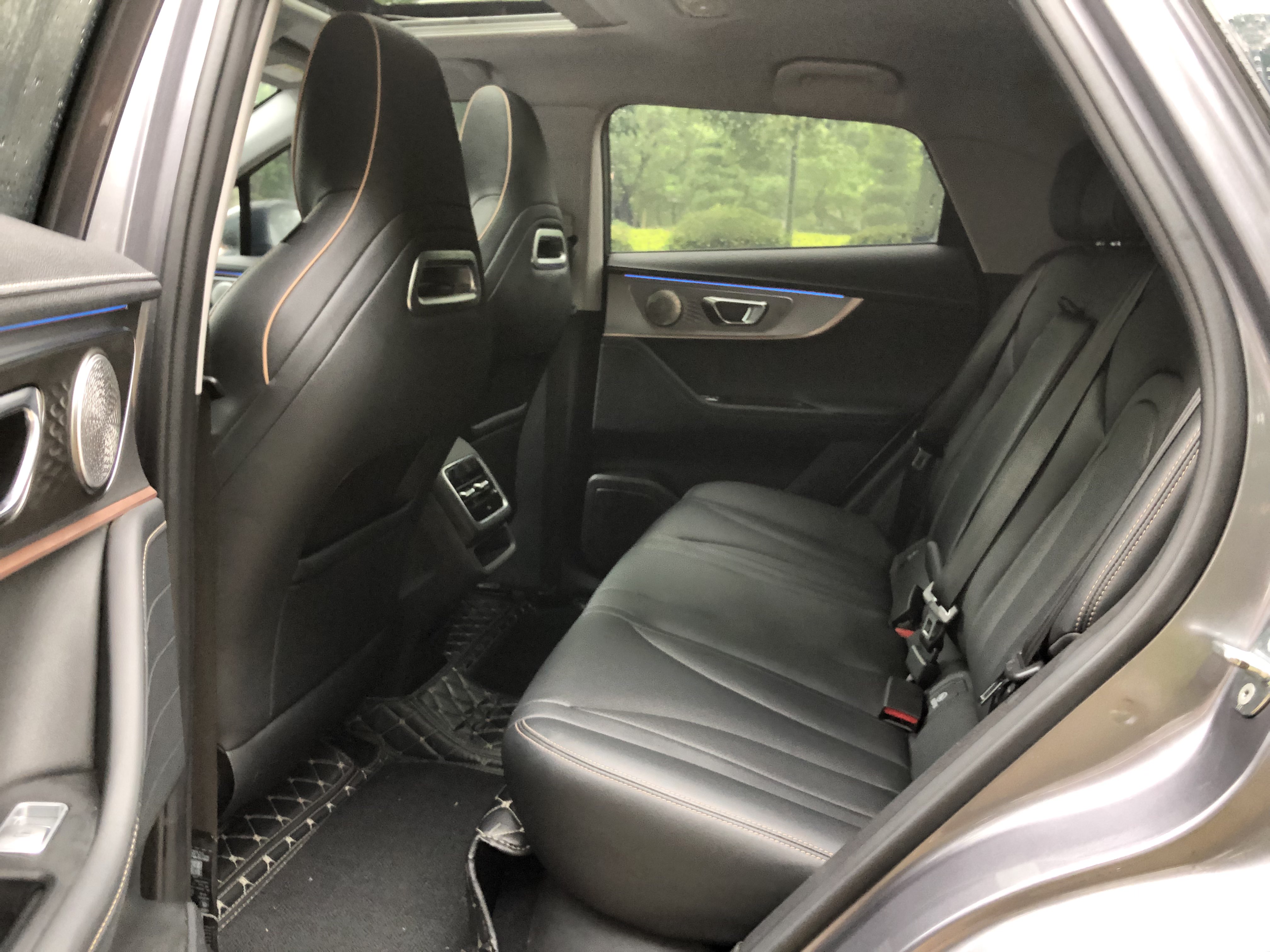 Chery Omoda 2023 car image #12